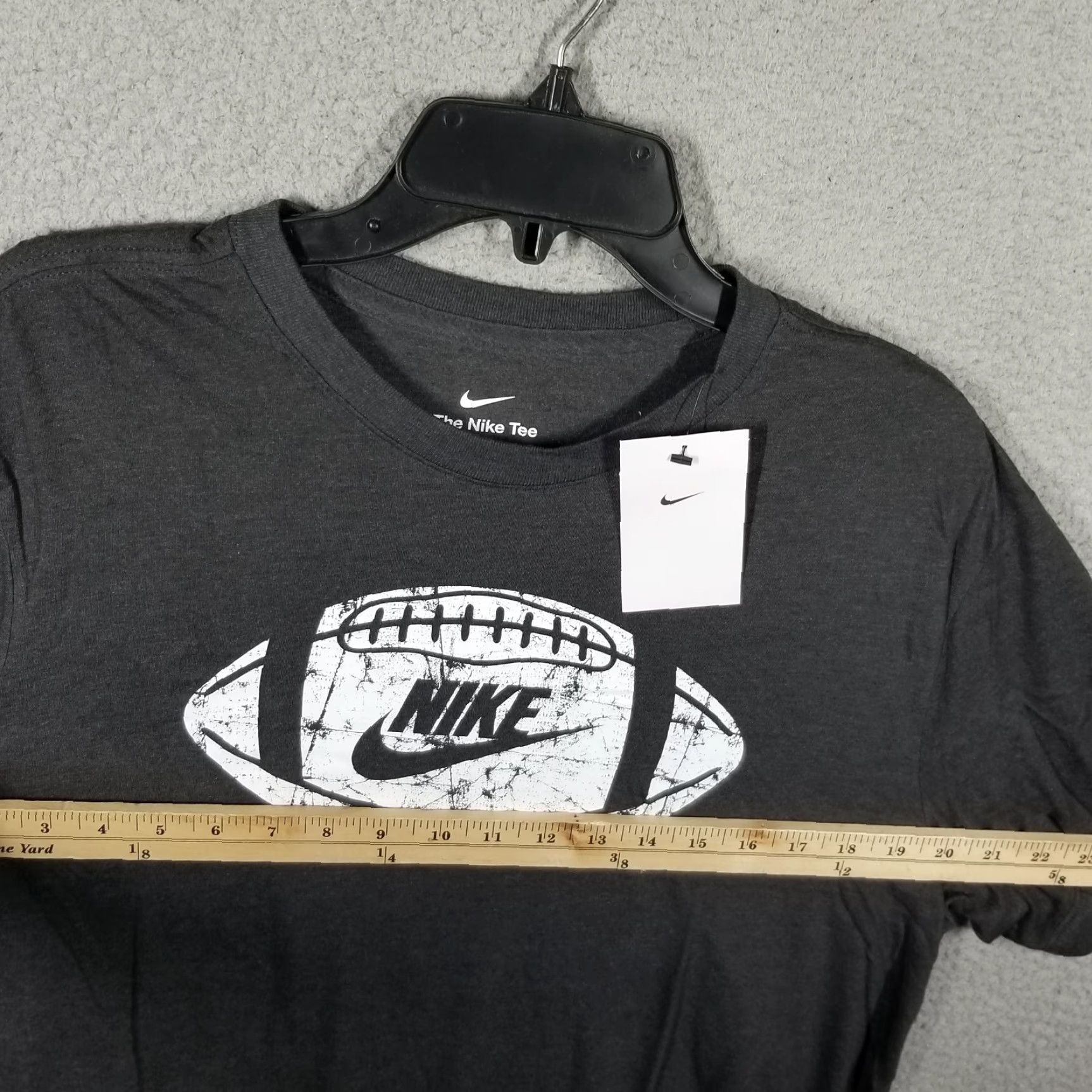 Nike Nike Shirt Men Large Football Vintage Distressed Look Graphic Tee Tri-blend Size US L / EU 52-54 / 3 - 6 Thumbnail