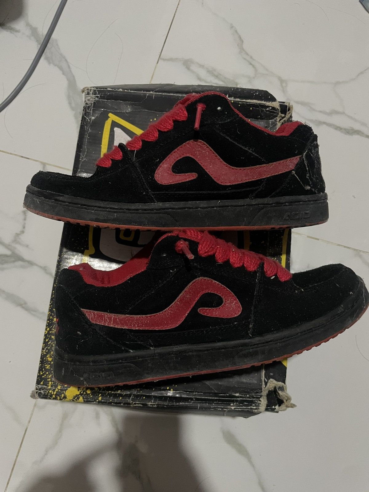 Vintage Vintage 2005 Adio Wray V4 Size US 7 / EU 40 - 1 Thumbnail
