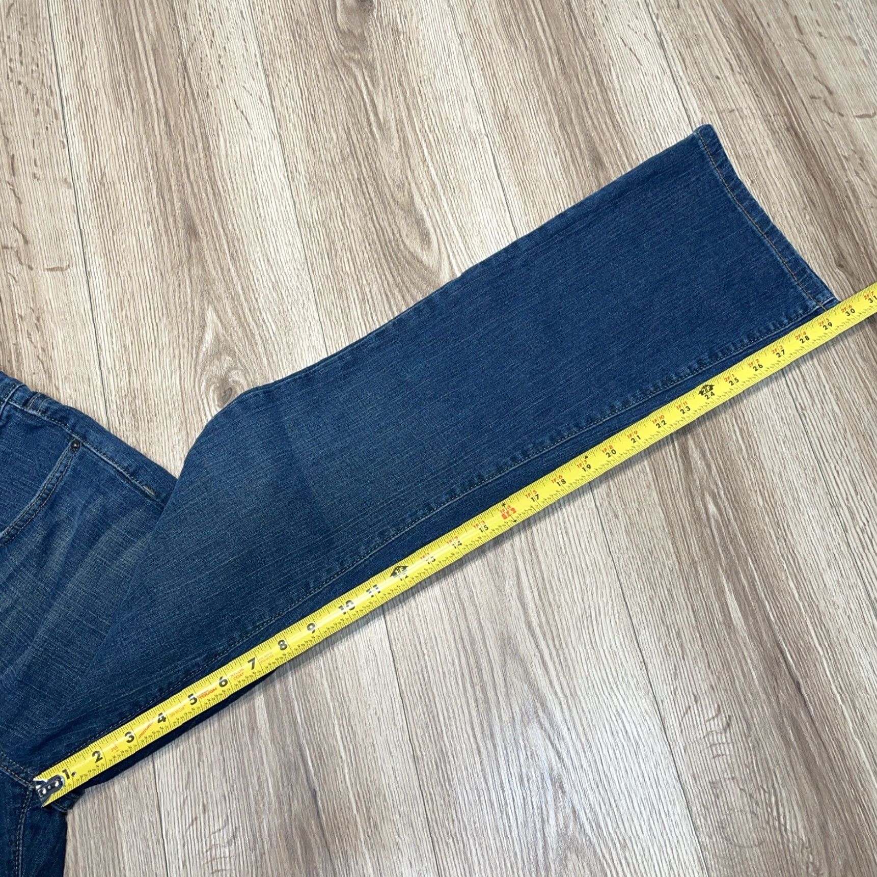 Calvin Klein VINTAGE Calvin Klein Flare Jeans Women's Size 6 Mid Rise Stretch Denim Blue Size 28" / US 6 / IT 42 - 7 Thumbnail