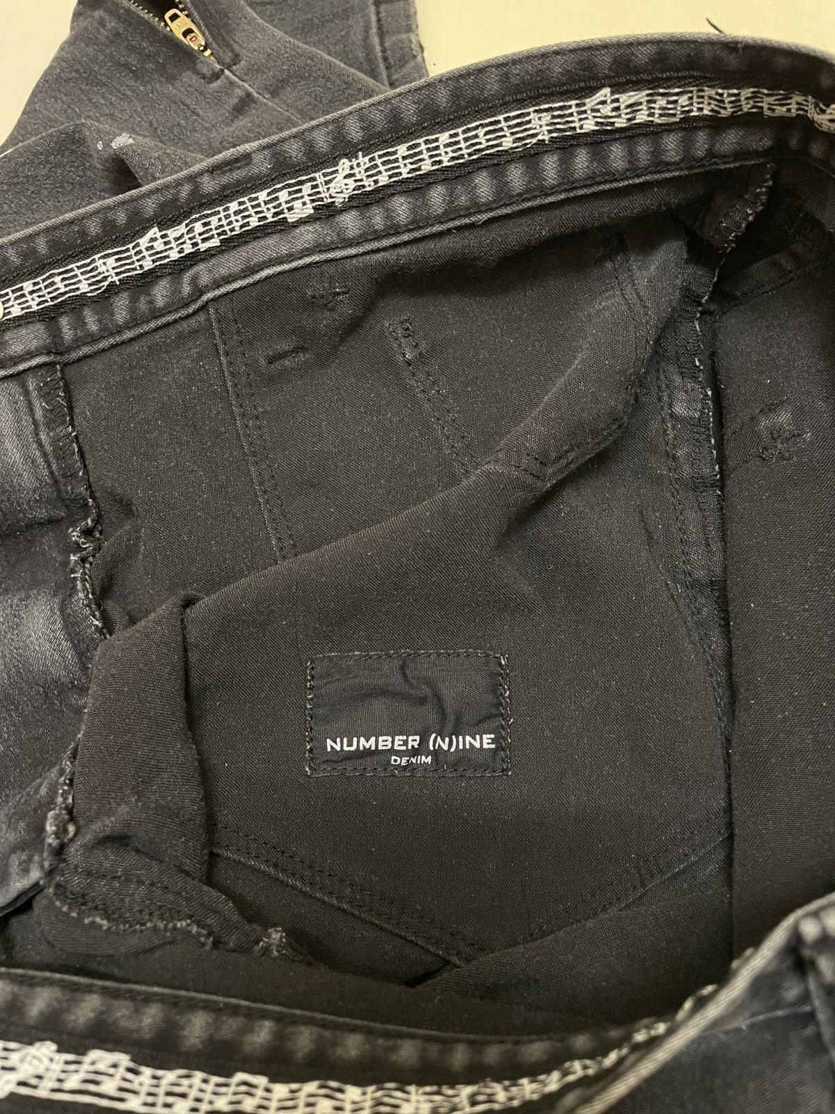 Number (N)ine Number Nine Denim Paint Splatter Distressed Black Wash Jeans Size US 33 - 9 Thumbnail