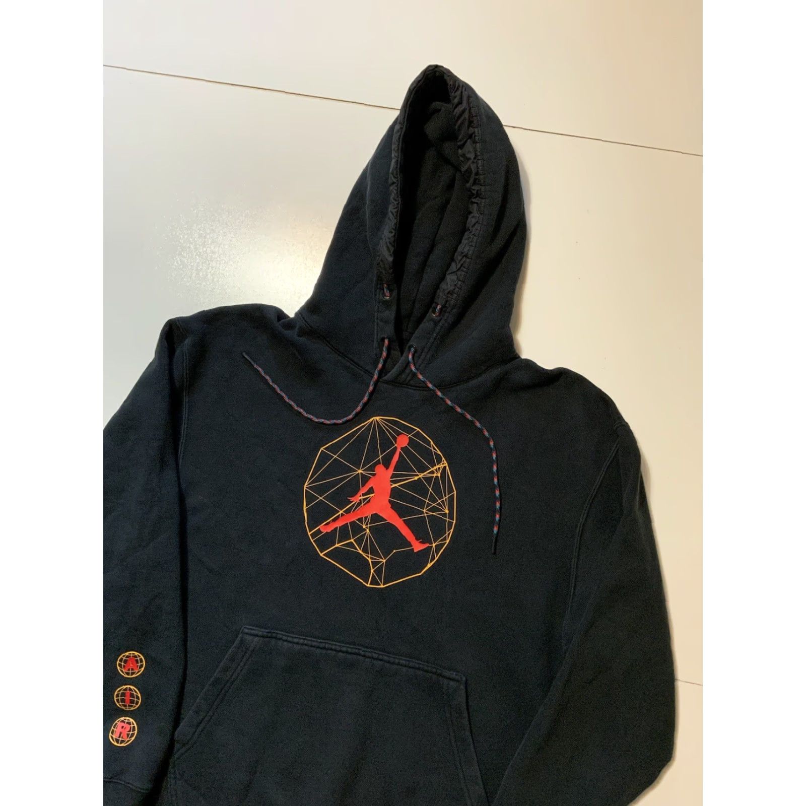 Jordan Brand Air Jordan Nike Jumpman 23 Black Graphic Pullover Sweatshirt Retro Hoodie Sz. L Mens Hoodie Pullover Black Retro Nike Jordan Jumpman 23 Size US L / EU 52-54 / 3 - 3 Thumbnail