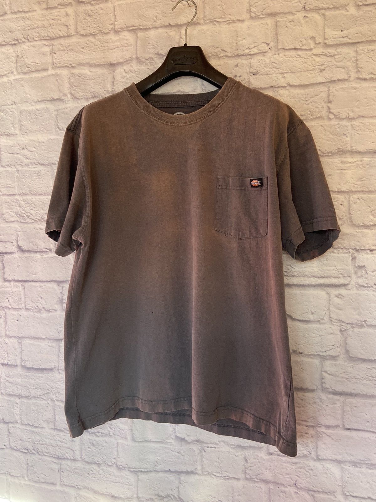 Dickies (XL) VINTAGE THRASHED DICKIES POCKET TEE Size US XL / EU 56 / 4 - 1 Thumbnail