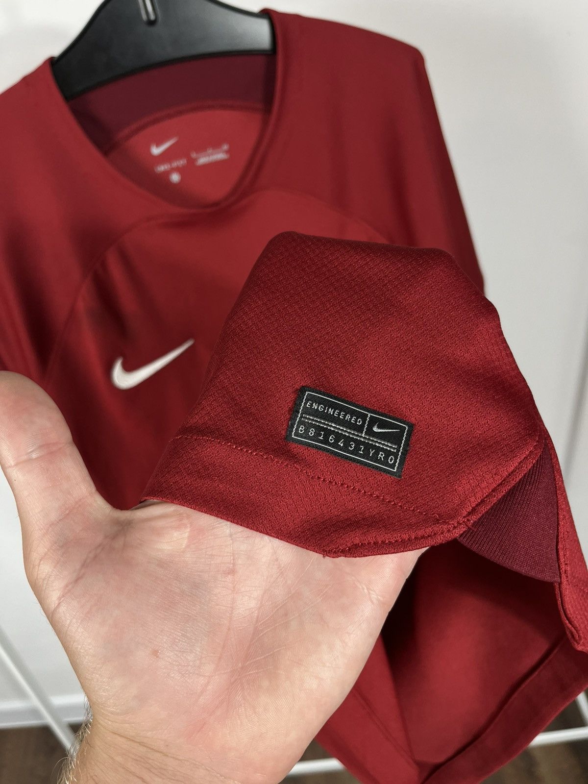 Nike Liverpool FC Nike Home Jersey 2022/23 Red Soccer Shirt S Size US S / EU 44-46 / 1 - 8 Thumbnail