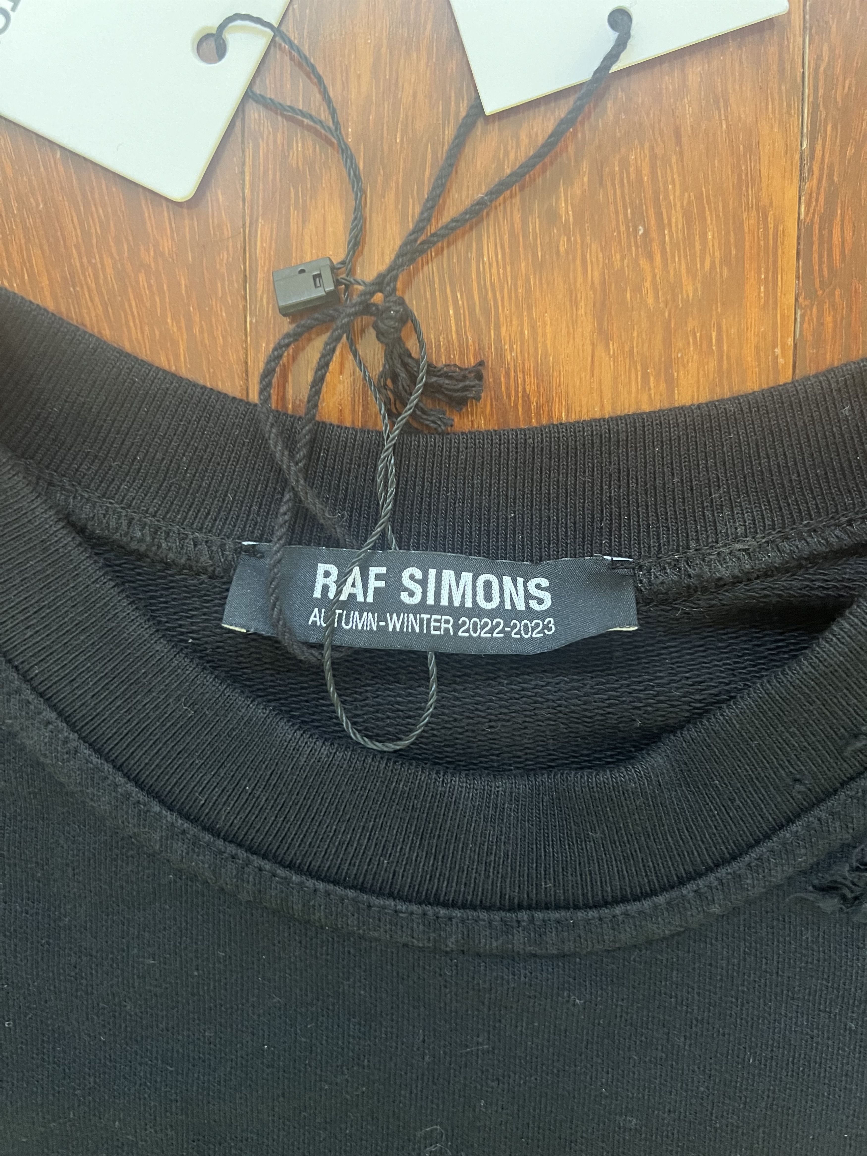 Raf Simons 💚 AW22-23 Raf Simons x Wing Shya Wong Kar Wai Crewneck NEW Size US M / EU 48-50 / 2 - 10 Thumbnail