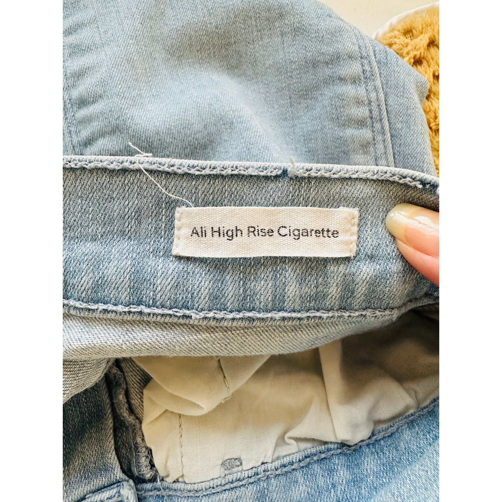 Frame Frame Light Wash Ali High-Rise Cigarette Denim Jeans 28 Size 28" / US 6 / IT 42 - 9 Thumbnail
