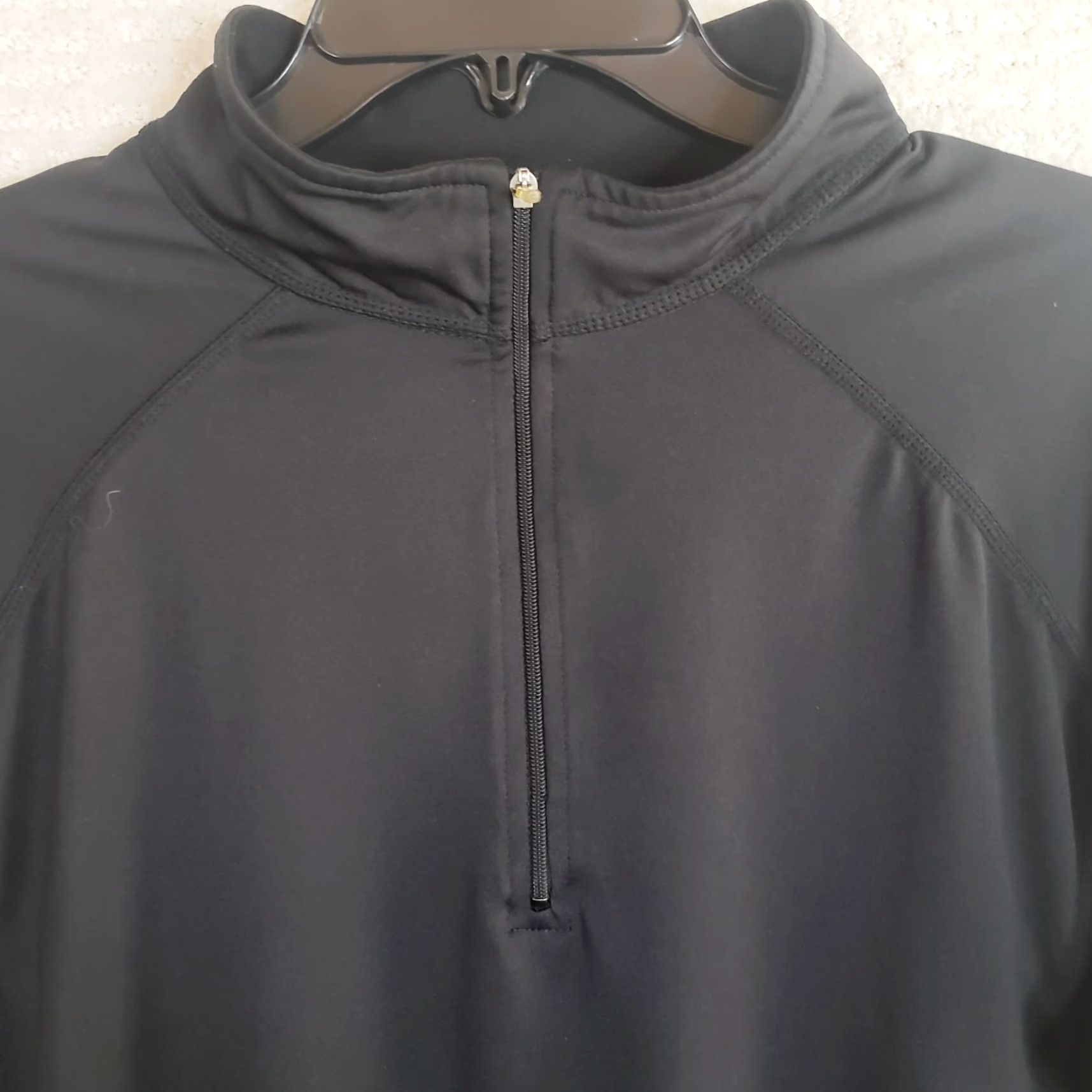 Vintage L.L. Bean Pullover Long Sleeve Black Lightweight Knit 1/4 Zip Mens L with Thumb Hole Shirt Sweater Shirt Running Casual Workwear VenTage No Size US L / EU 52-54 / 3 - 3 Thumbnail