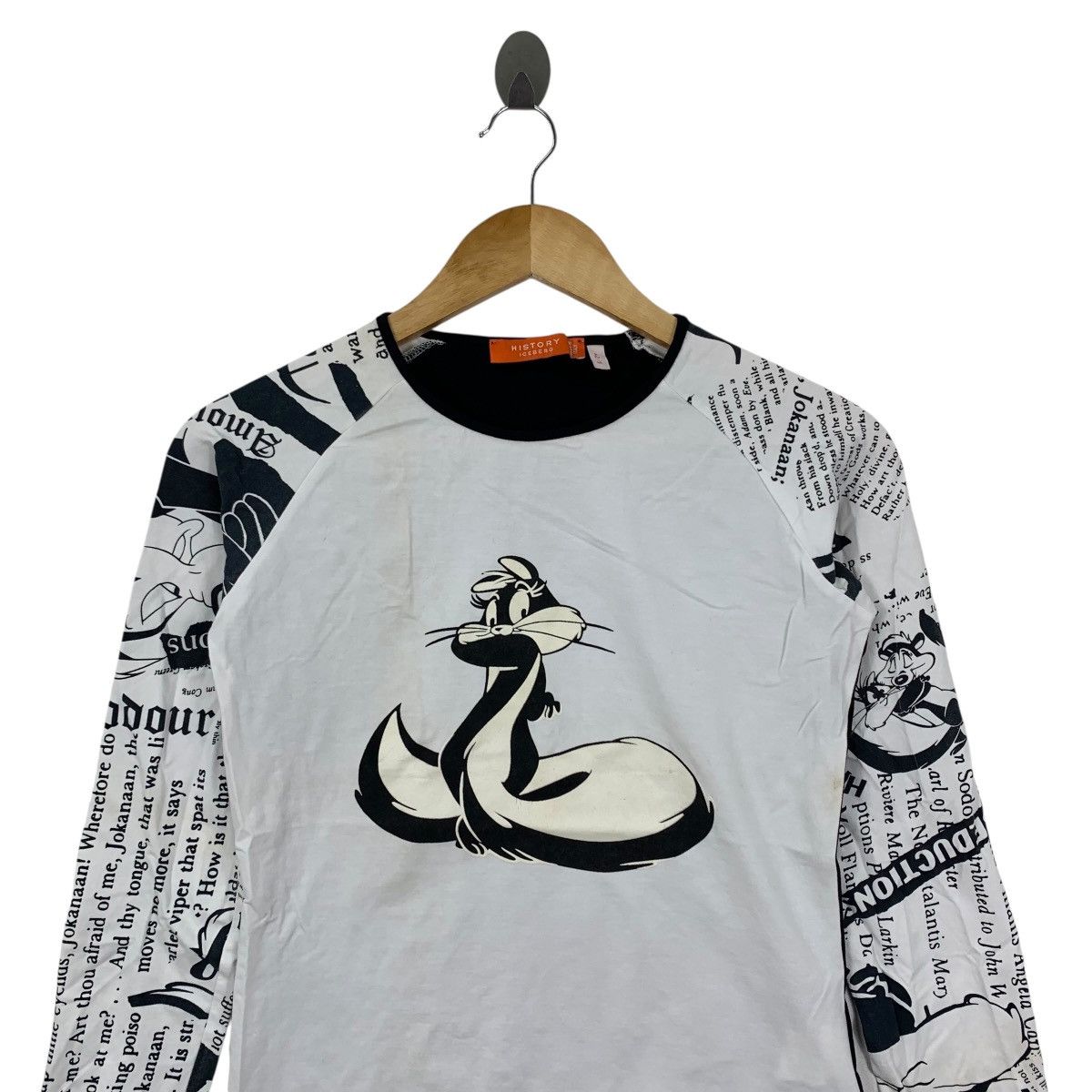 Iceberg HISTORY ICEBERG ITALY Pepe Le Pew Cartoon Disney Long Shirt Size US S / EU 44-46 / 1 - 2 Thumbnail