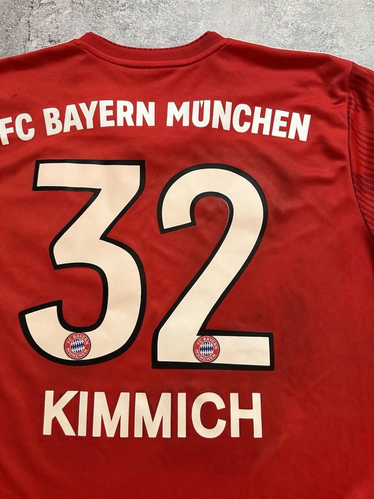 Adidas KIMMICH #32 BAYERN MUNICH 2018 SHIRT FOOTBALL SOCCER JERSEY Size US M / EU 48-50 / 2 - 8 Thumbnail