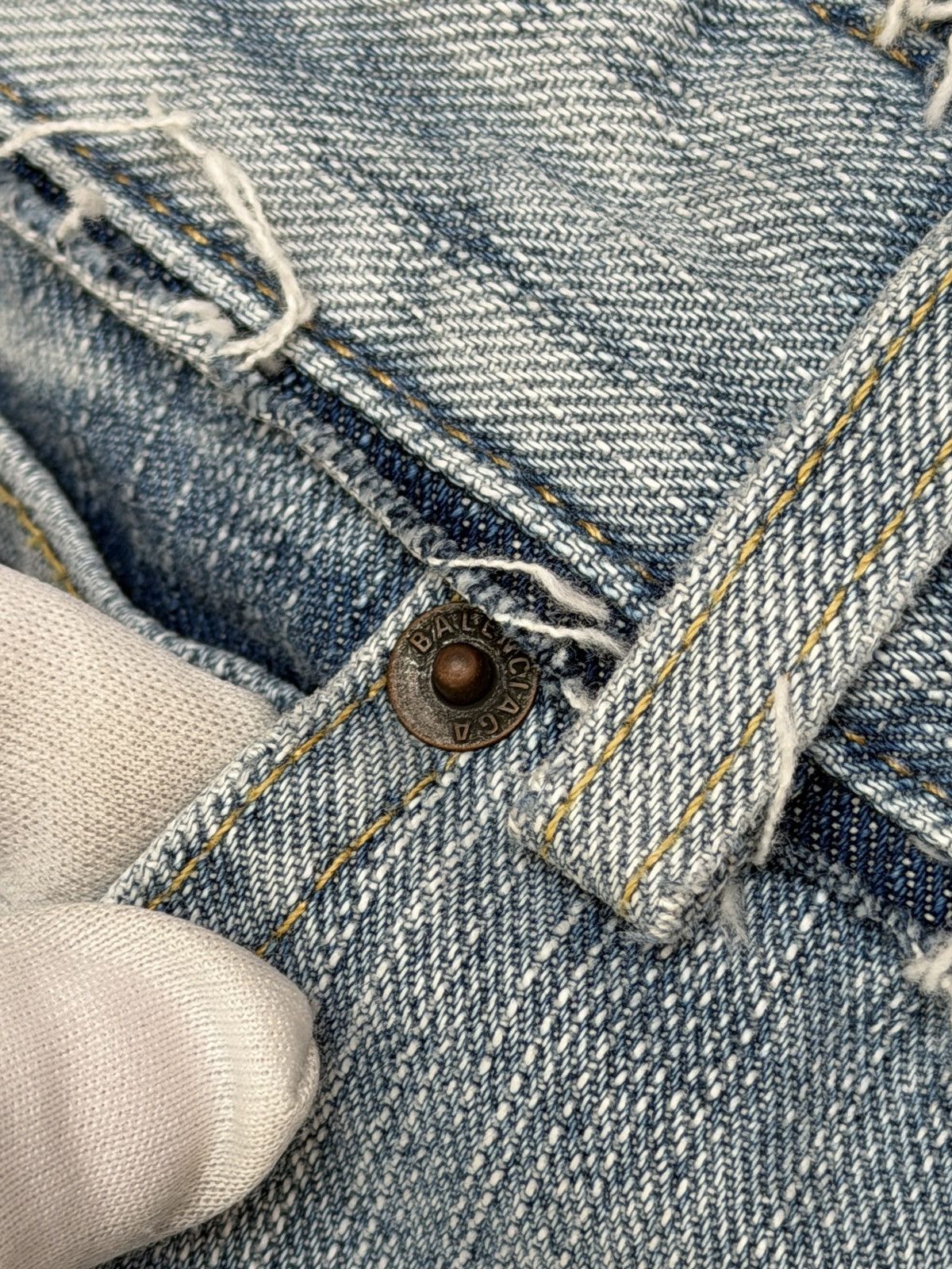 Balenciaga Balenciaga Low Waist Reworked WaistBand Denim Pants Size US 28 / EU 44 - 9 Thumbnail