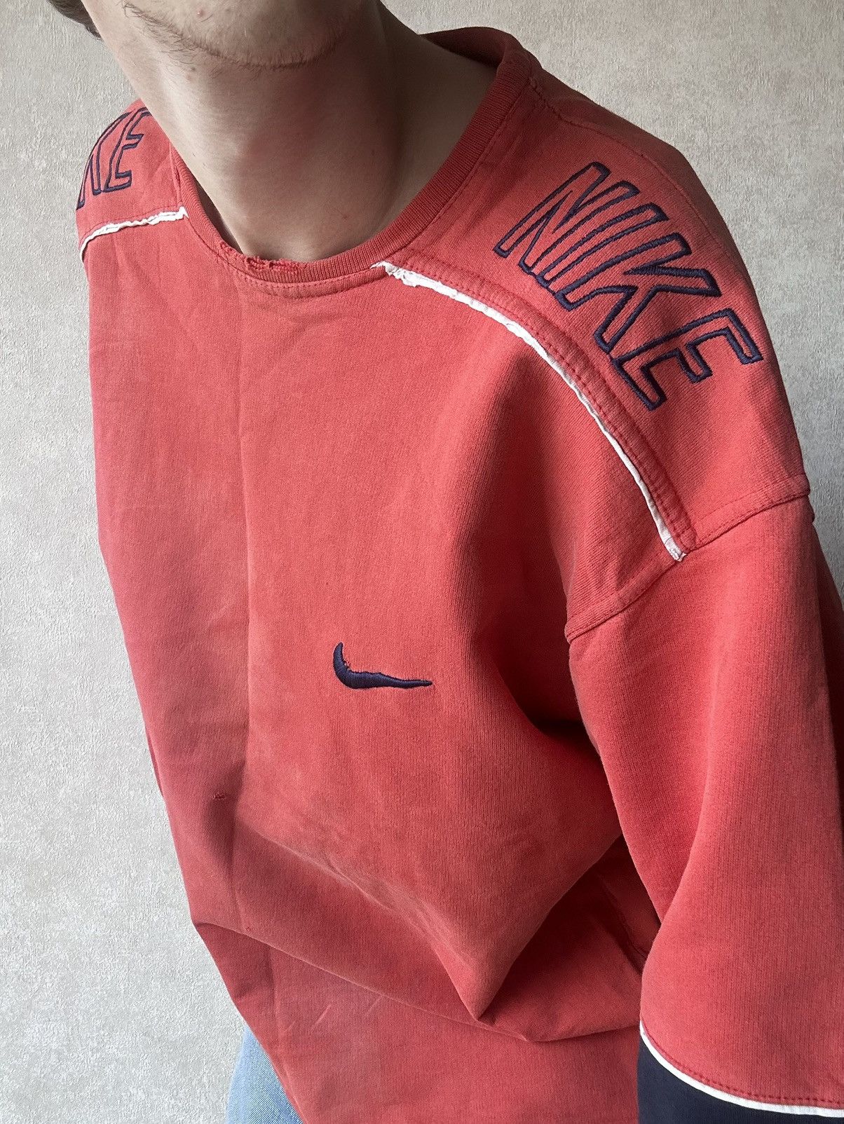 Nike 90s Nike Distressed Prison Style Swoosh Logo Sweatshirt Size US L / EU 52-54 / 3 - 4 Thumbnail