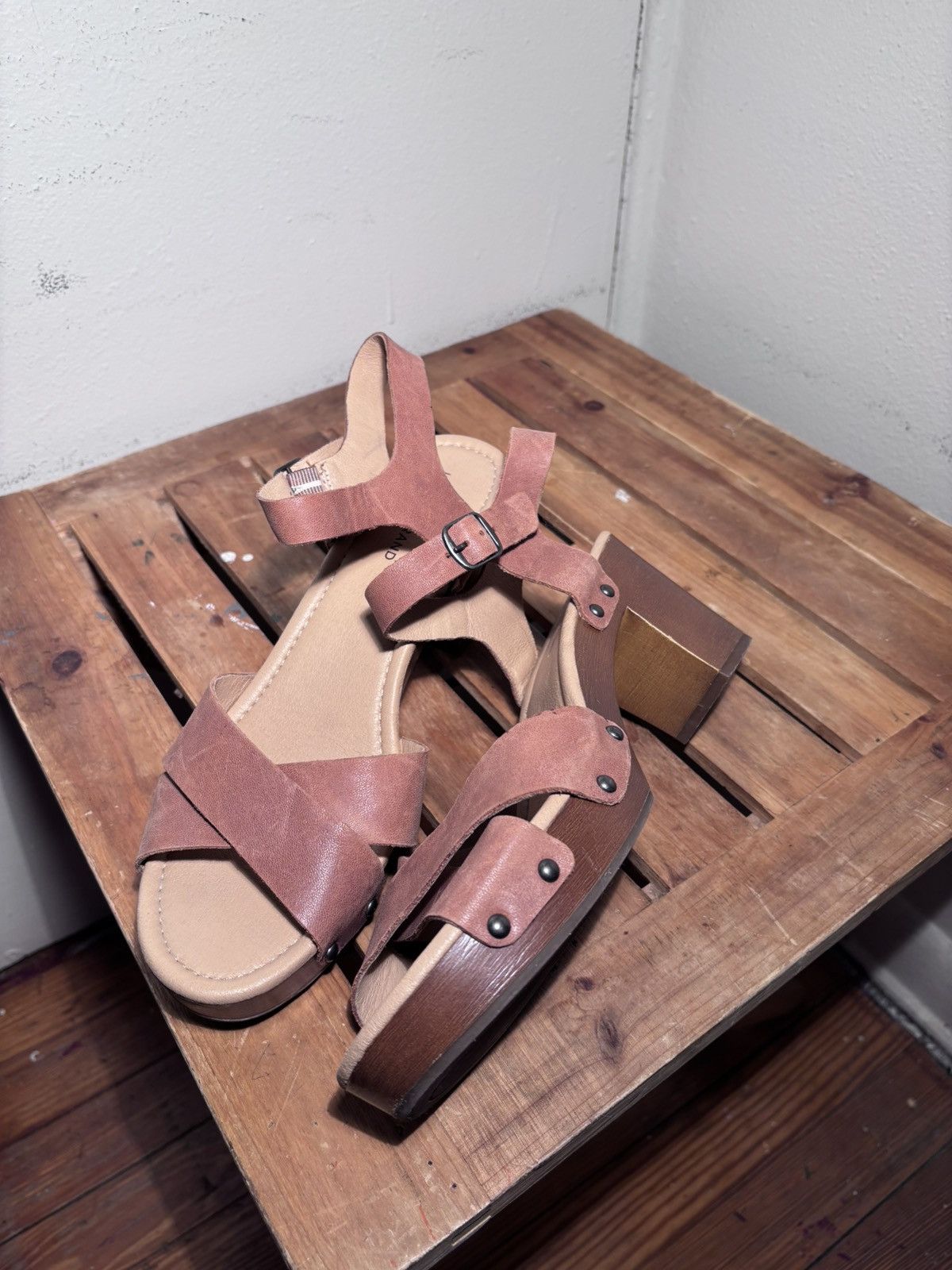 Lucky Brand Lucky Brand Block Heel Sandal Size US 10 / IT 40 - 7 Thumbnail