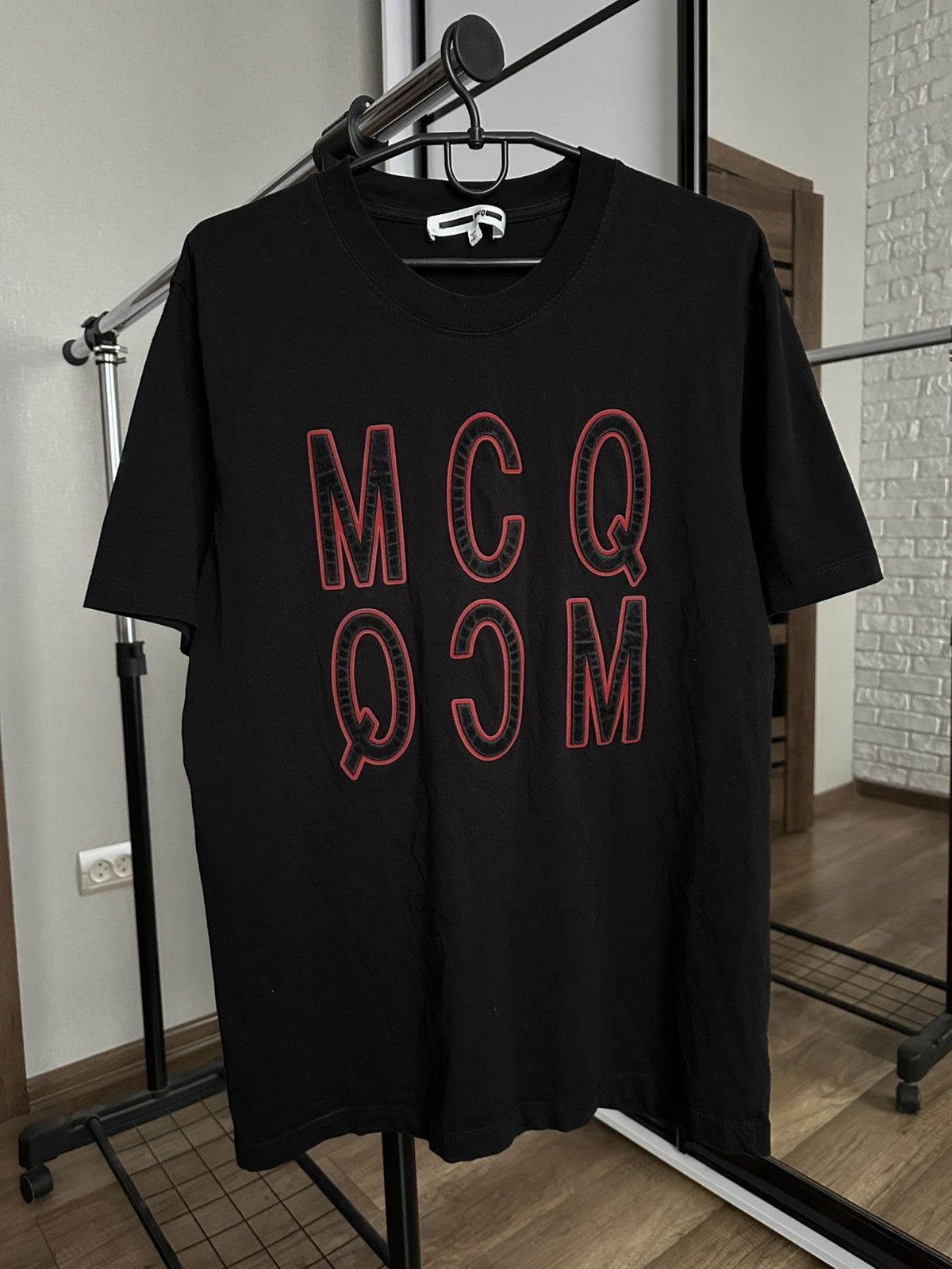 MCQ MCQ Alexander McQueen T-Shirt Big Logo Size US XL / EU 56 / 4 - 3 Thumbnail
