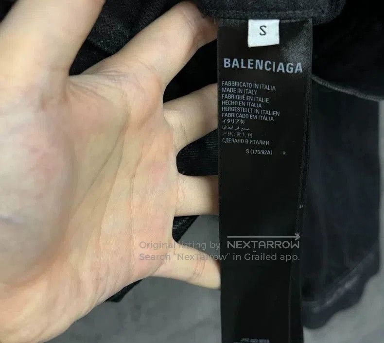 Balenciaga Balenciaga Distressed 3B Logo Denim Jacket. Size US S / EU 44-46 / 1 - 4 Thumbnail