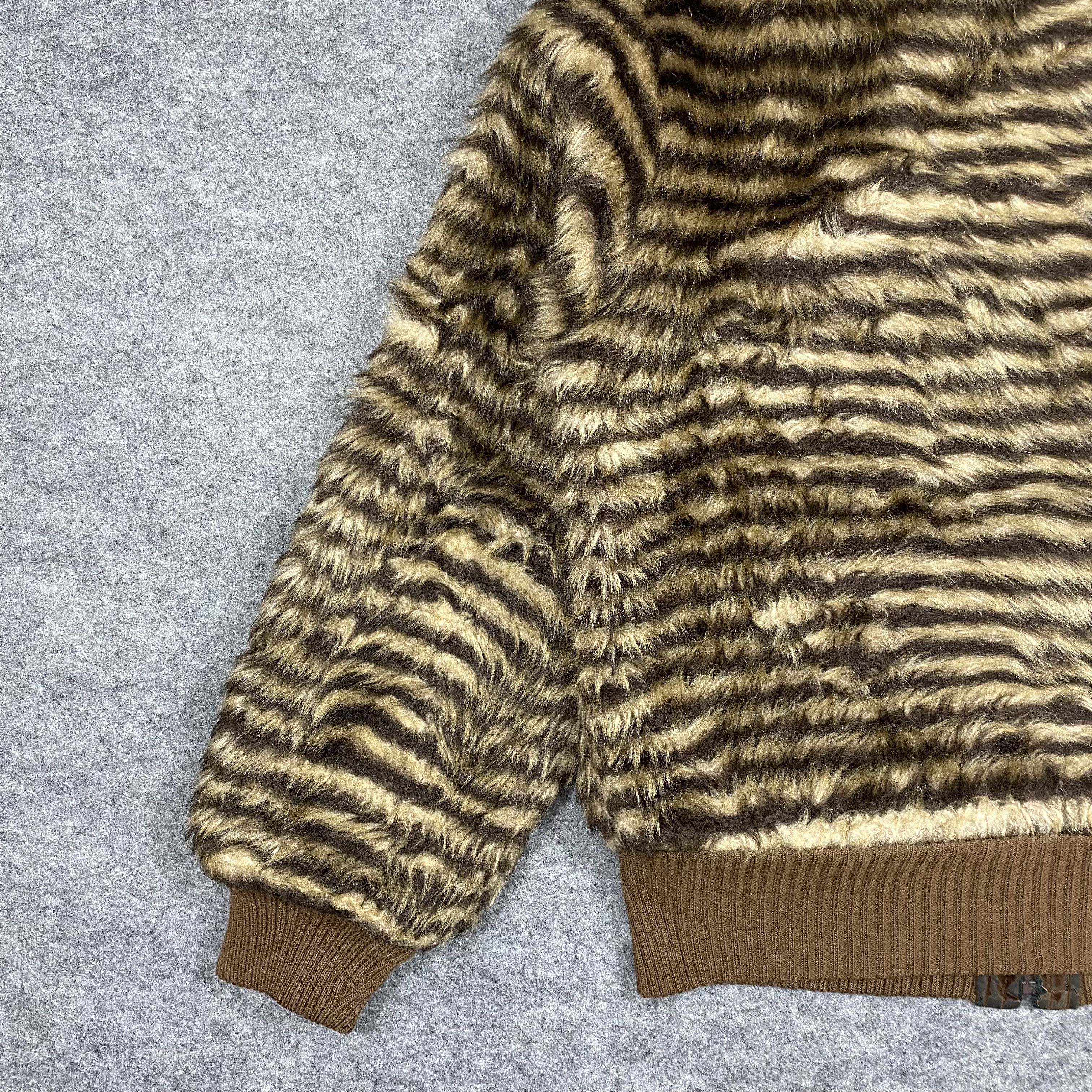 Issey Miyake Vintage 90s RIVER JAC Faux Fur Tiger Striped Jacket-J530 Size US M / EU 48-50 / 2 - 8 Thumbnail