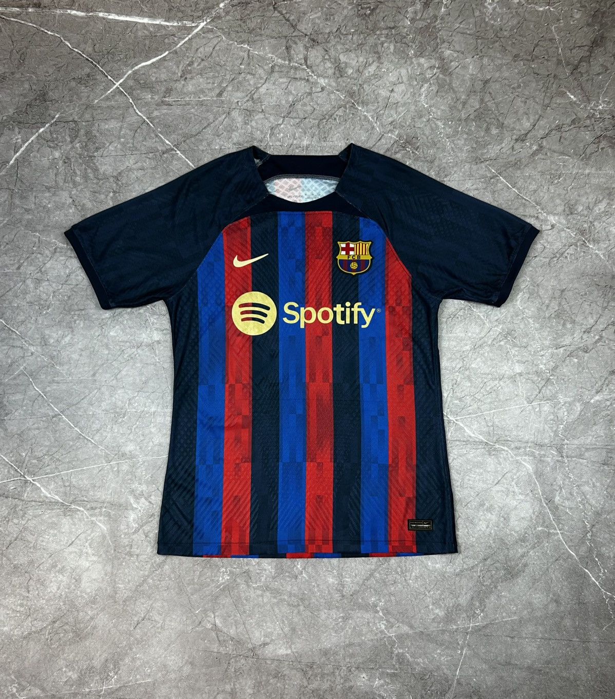 Nike Nike F.C Barcelona Soccer Jersey Size Xl Size US XL / EU 56 / 4 - 2 Thumbnail