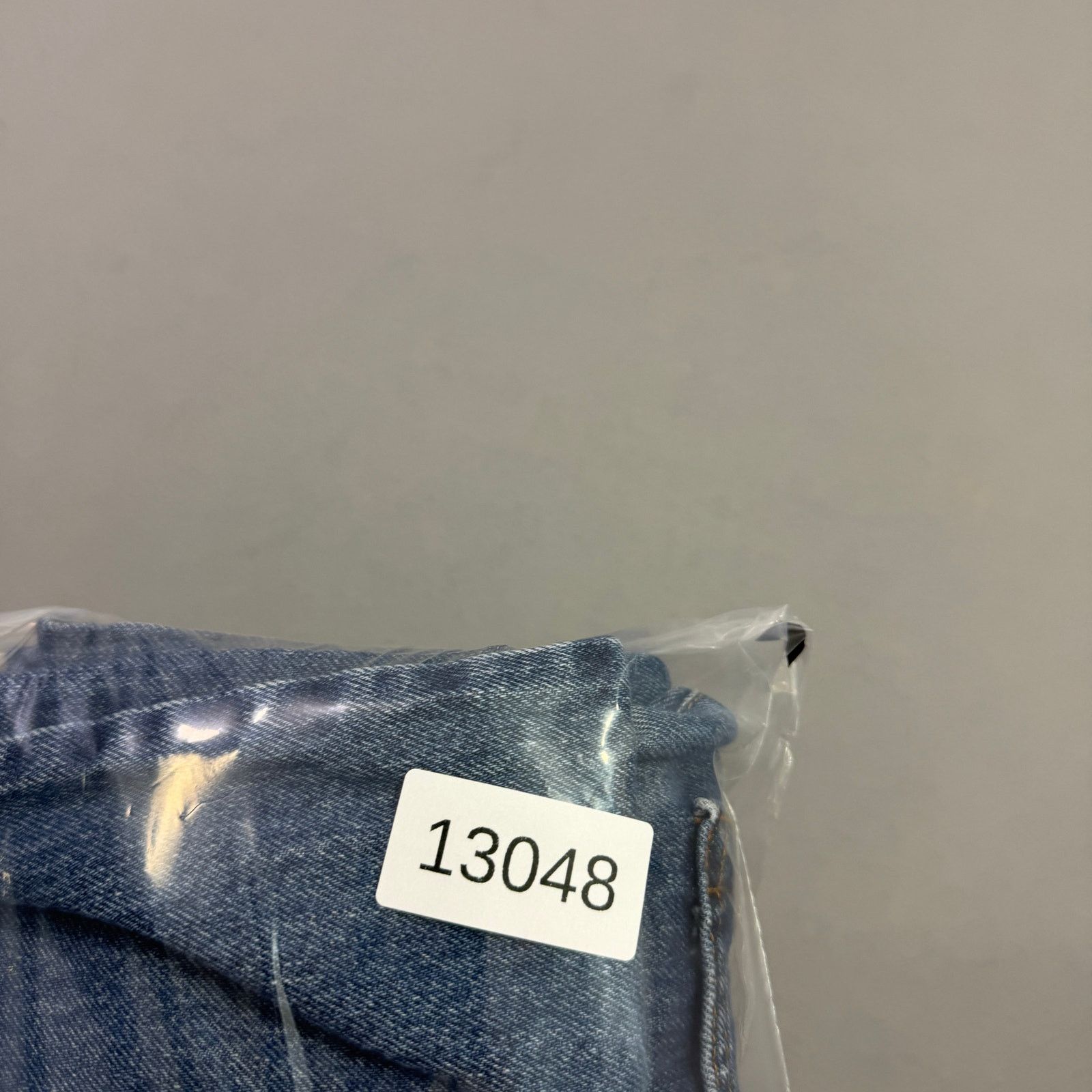 Levi's Vintage Levis 505 Jeans Men's 38x29 (Fits 38x27) Regular Size US 38 / EU 54 - 11 Thumbnail