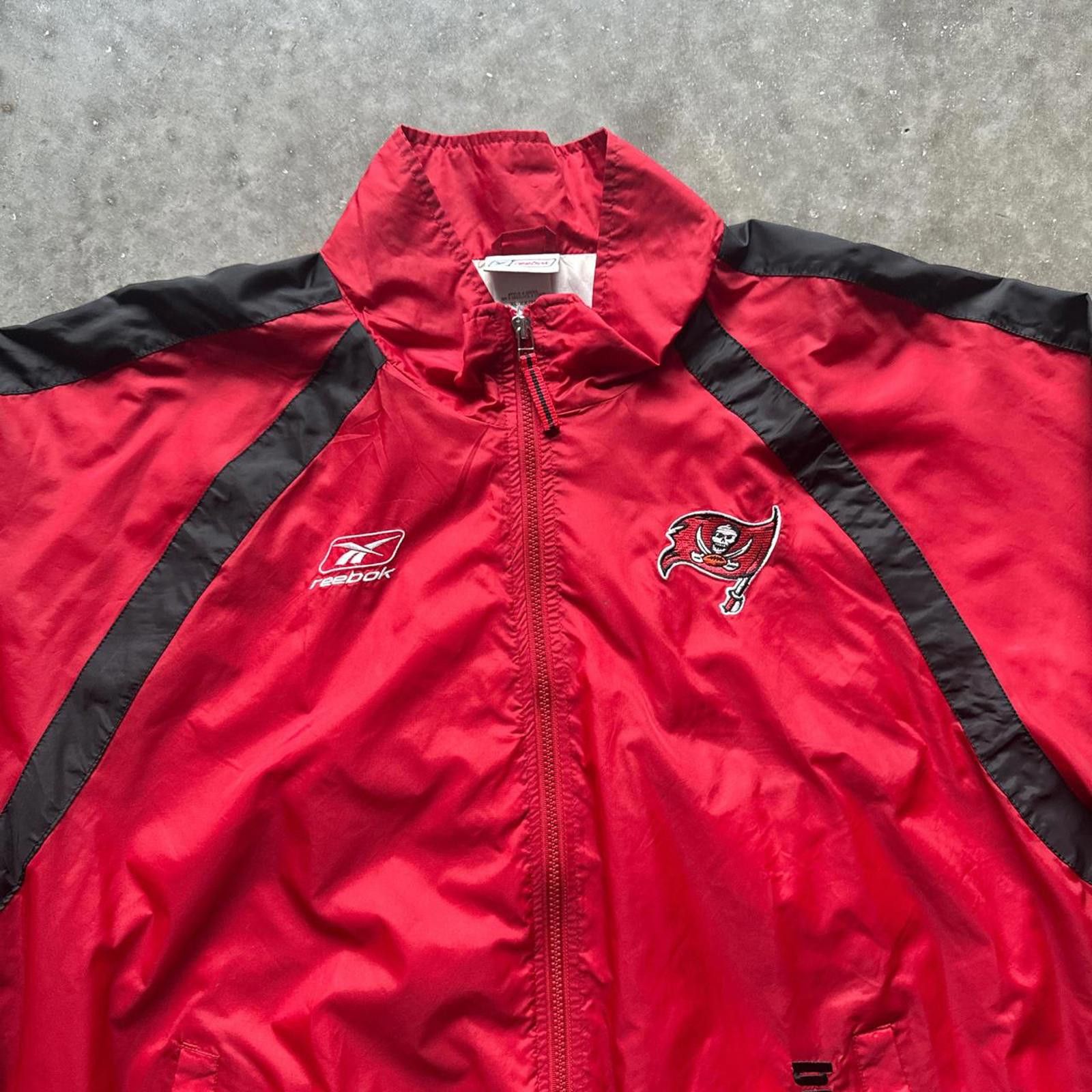 Reebok Vintage Y2k NFL Tampa Bay Buccaneers Reebok Windbreaker Size US XL / EU 56 / 4 - 4 Thumbnail