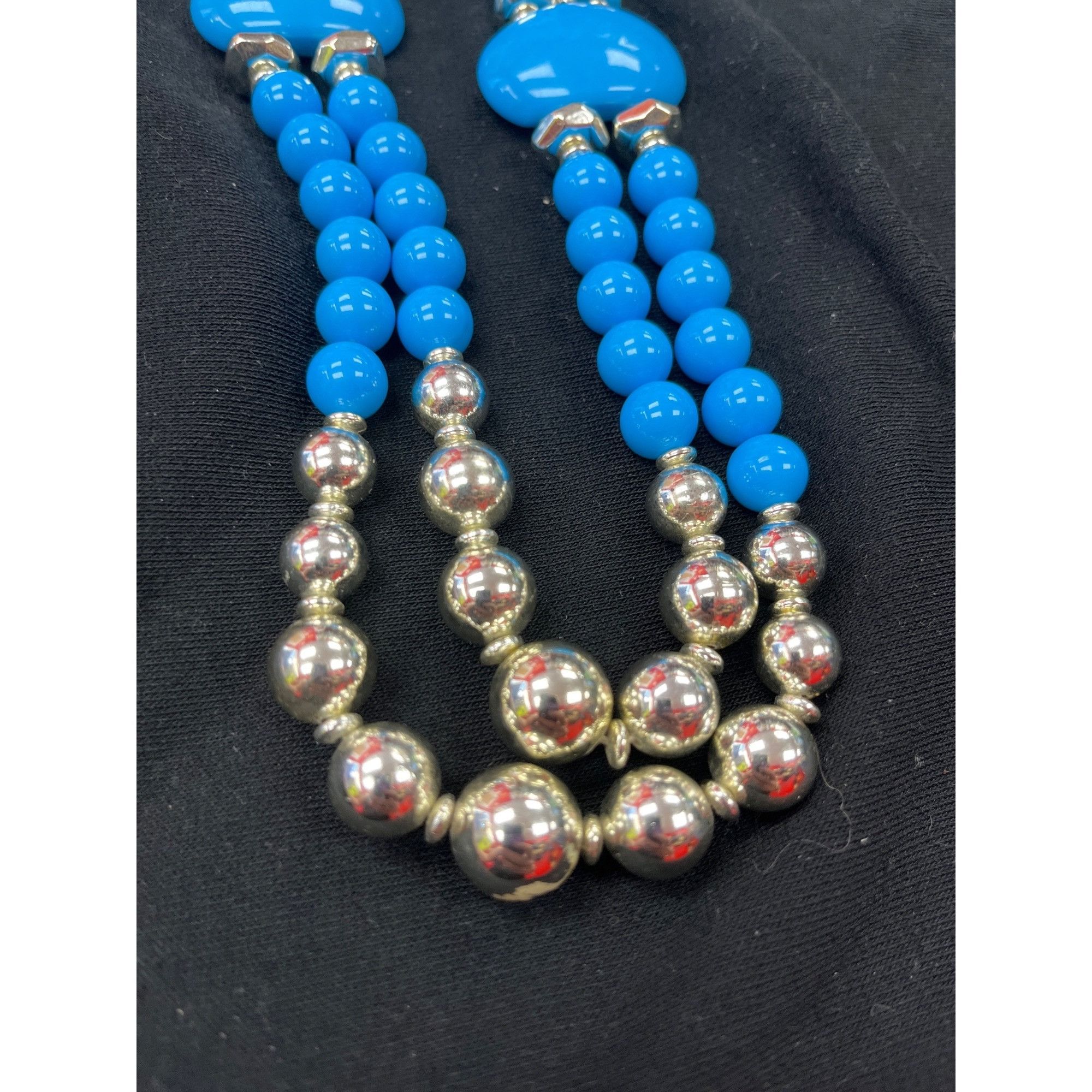 Other Lucite Genuine wms blue silver 14" beaded necklace SKU 9843 Size ONE SIZE - 2 Thumbnail