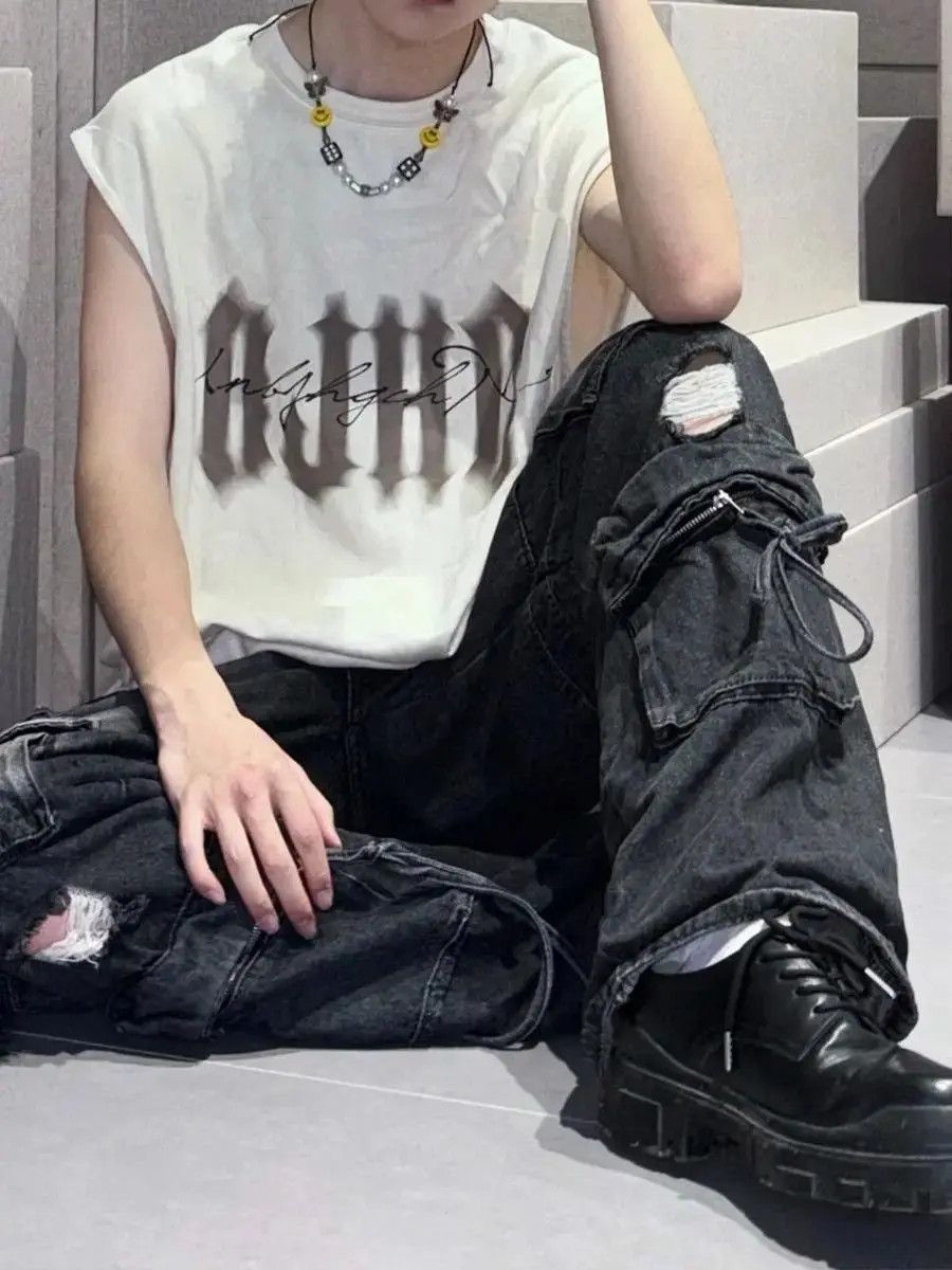 Japanese Brand Loose multi pocket ripped jeans Size US 32 / EU 48 - 2 Thumbnail