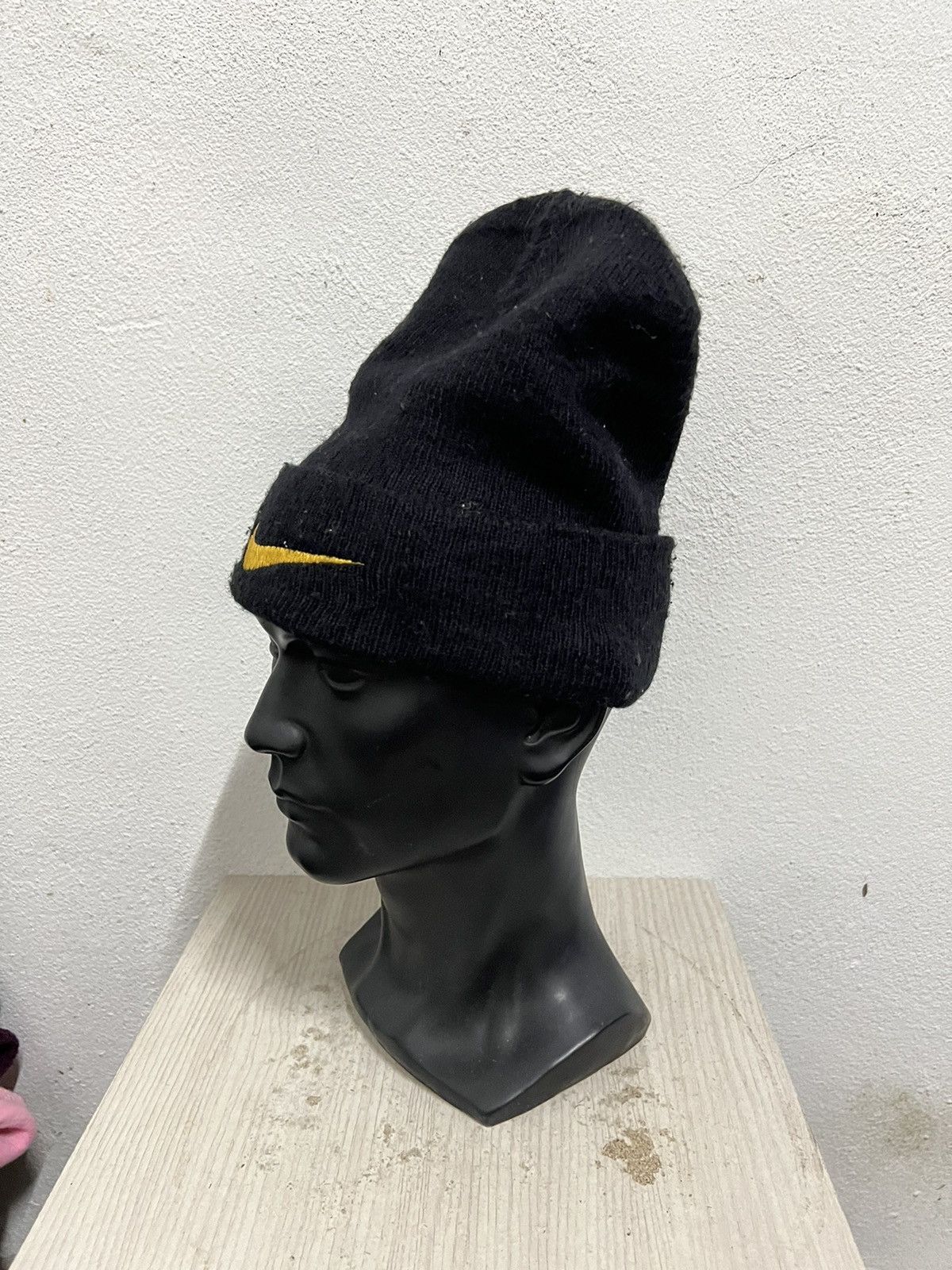 Nike Vintage Nike Swoosh Beanie Hat Size ONE SIZE - 3 Thumbnail