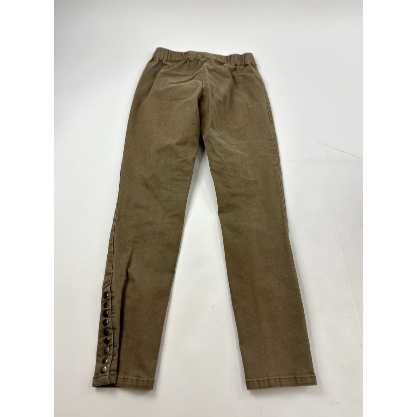 Soft Surroundings Soft Surroundings Brown Women’s Small Pull-On Studded Ankle Pants User: Soft Surroundings Brown Women’s Small Pull-On Studded Ankle Pants Size 28" / US 6 / IT 42 - 2 Thumbnail