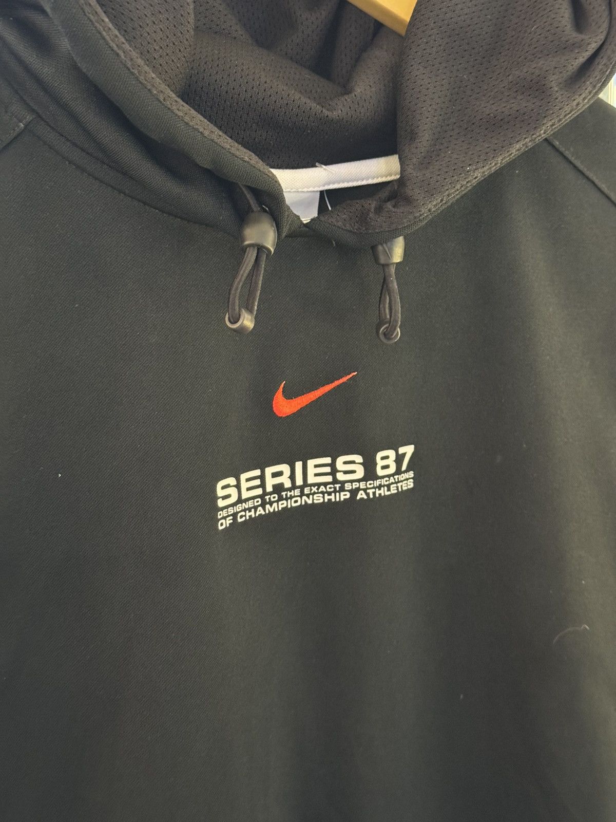 Nike Vintage Nike Air Max Series 87 00's Hoodie Tank Top Size US S / EU 44-46 / 1 - 3 Thumbnail