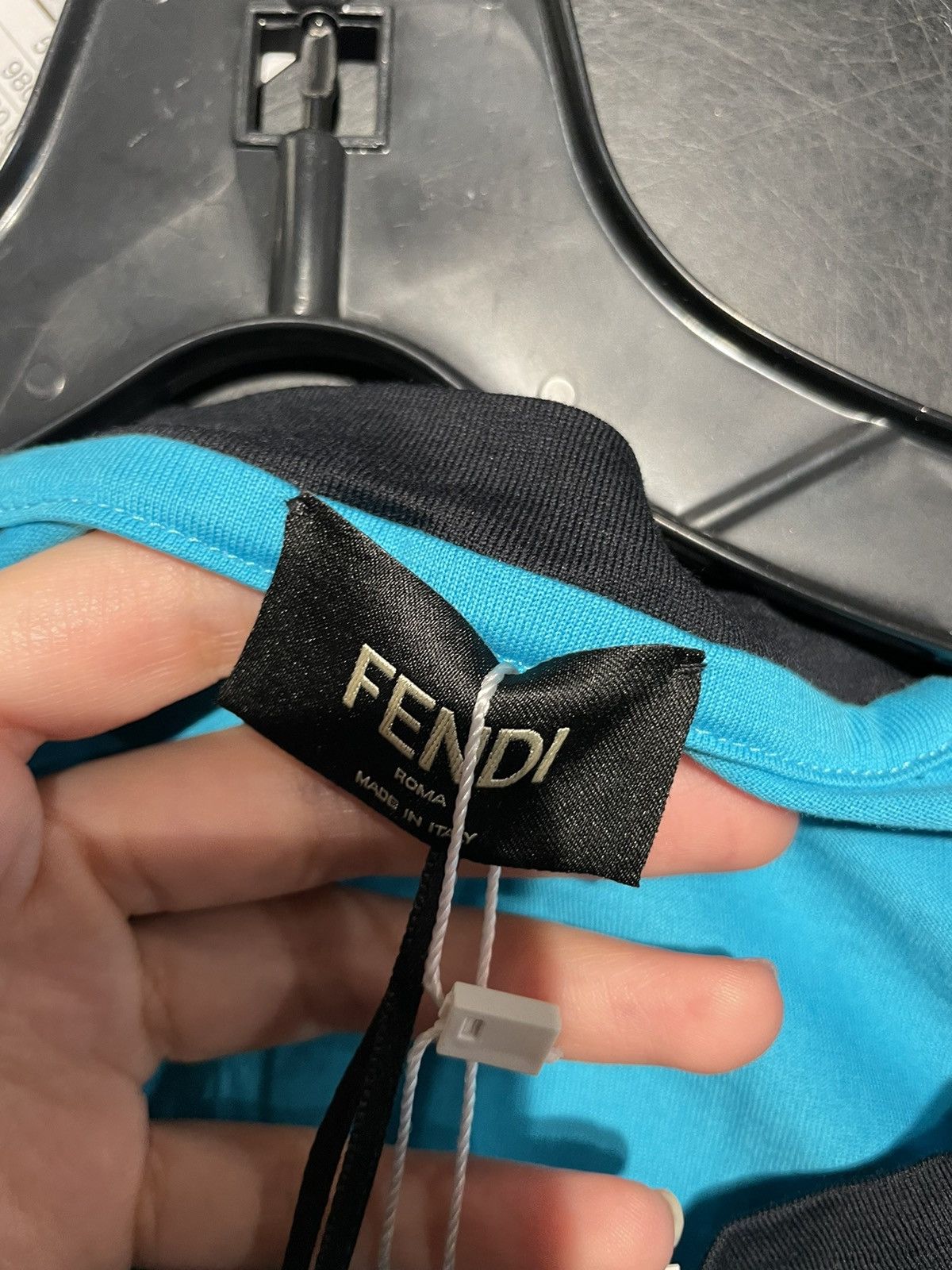 Fendi T-shirt in pool Size US XL / EU 56 / 4 - 4 Thumbnail