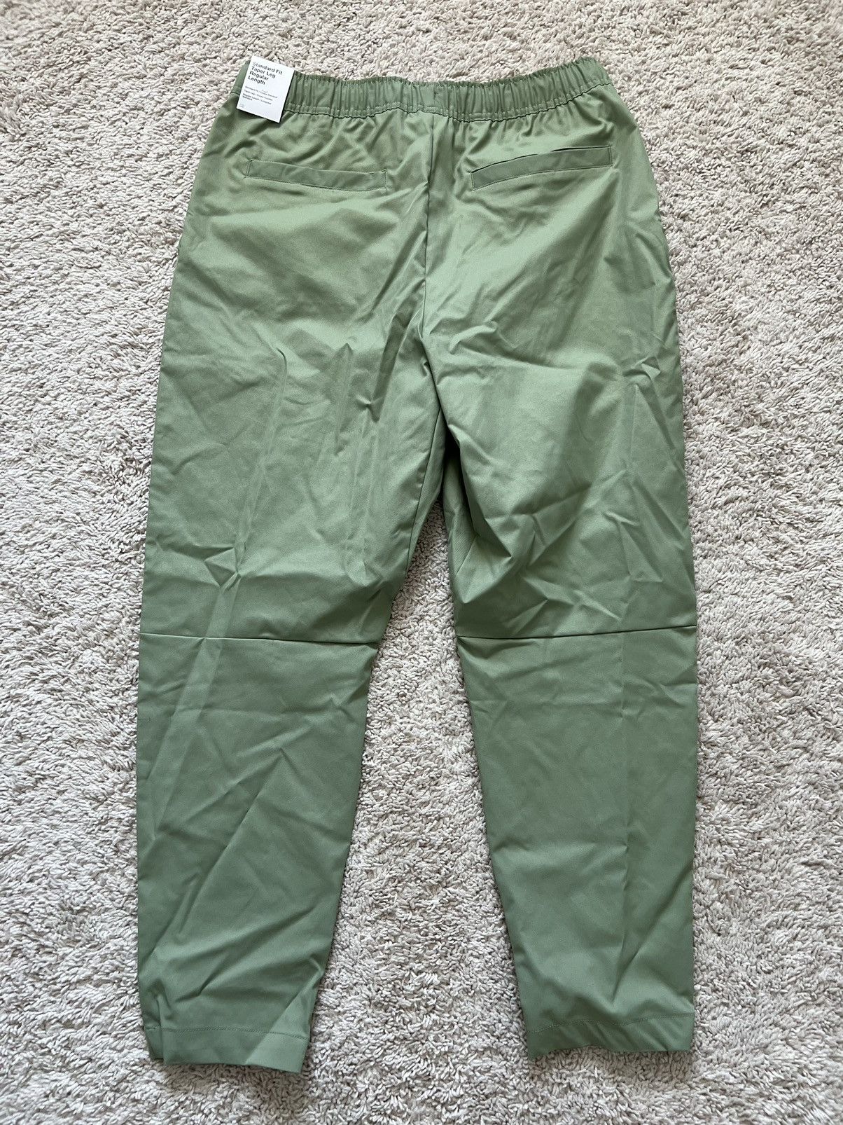 Nike Nike Club Woven Pants Green Taper Leg Size US 32 / EU 48 - 8 Thumbnail