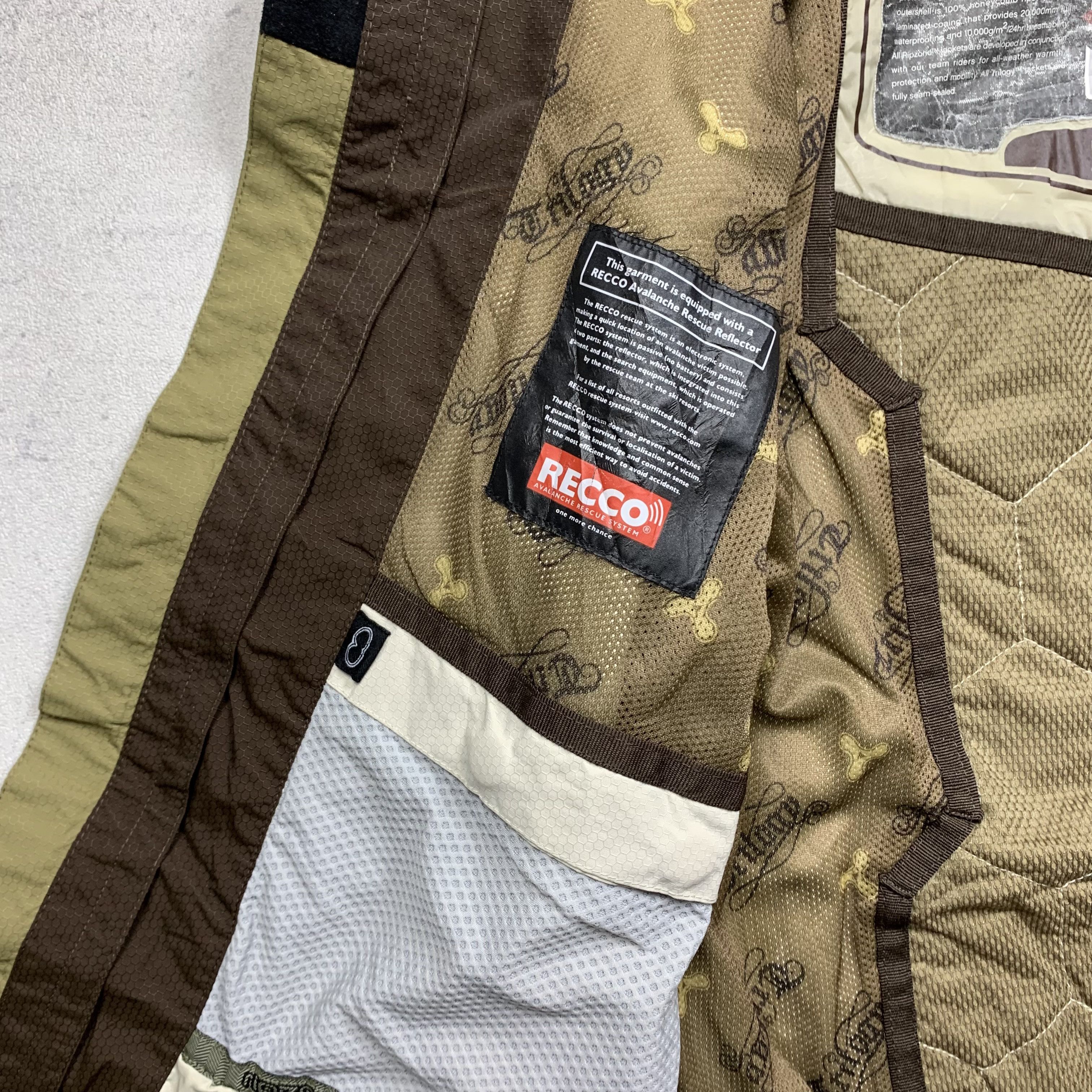 Japanese Brand Ripzone Technical Outerwear Ski Surfboard Jacket Gorpcore Size US M / EU 48-50 / 2 - 10 Thumbnail