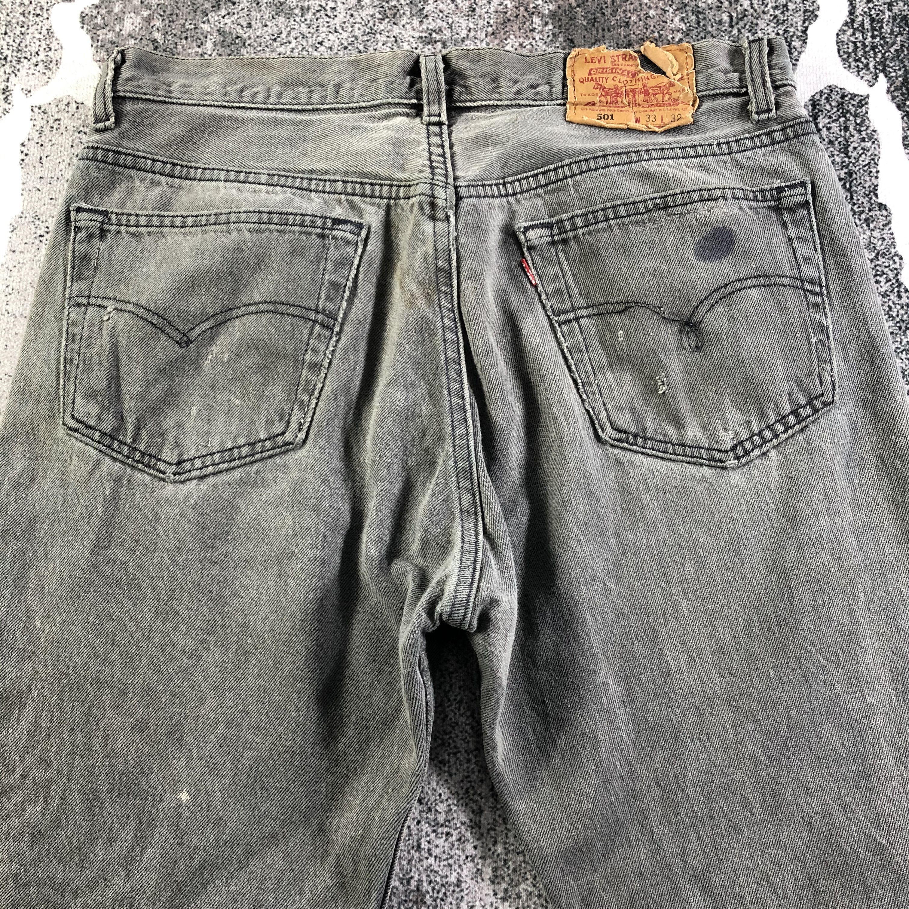 Levi's Vintage Levis 501 Jeans Faded Black Denim KJ2433 Size US 32 / EU 48 - 4 Thumbnail