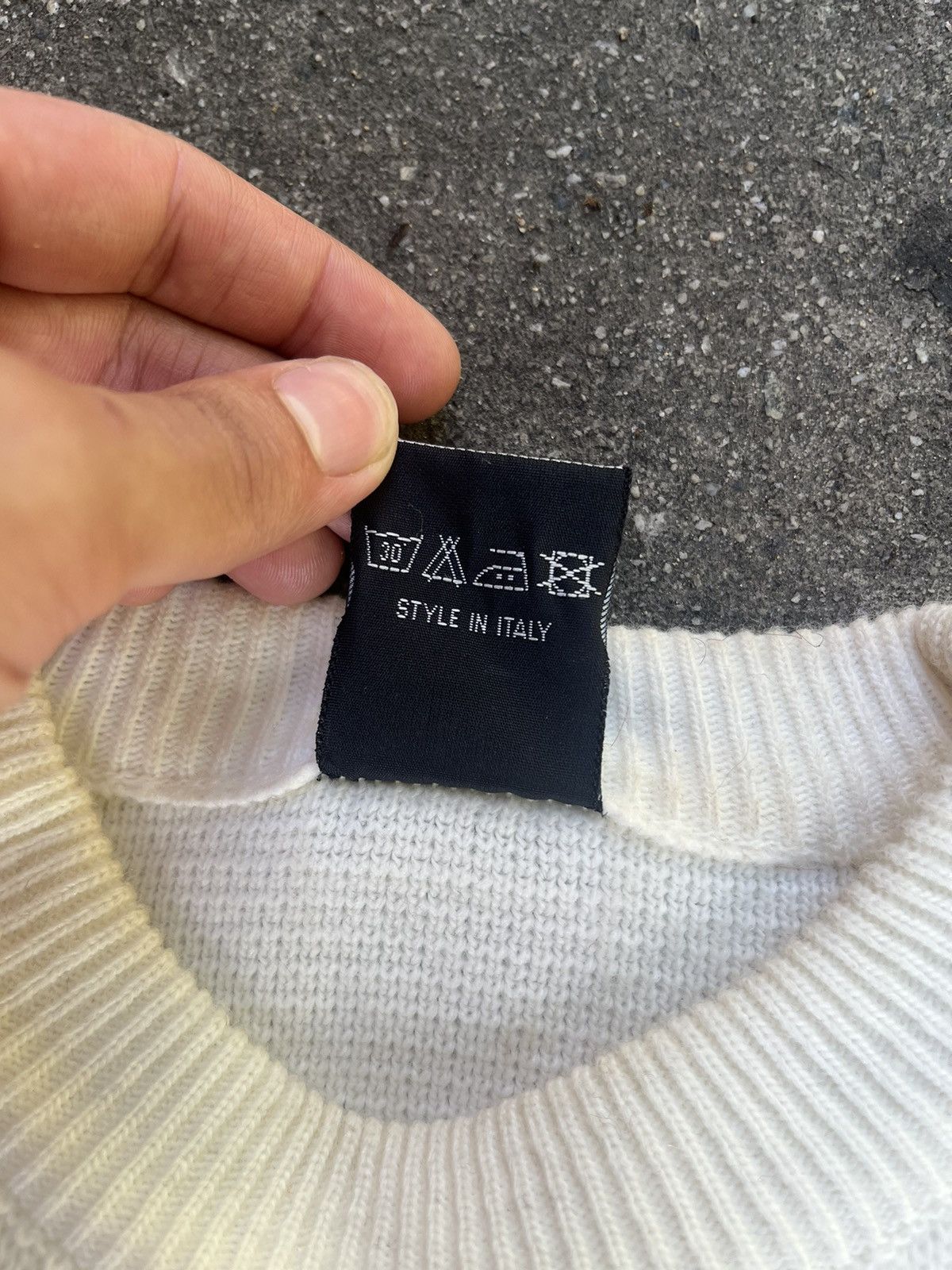 Versace versace logo crewneck sweater Size US L / EU 52-54 / 3 - 6 Thumbnail