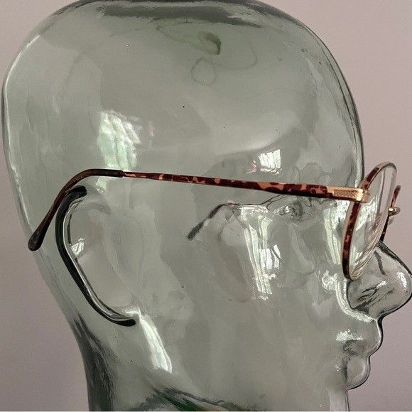 Vintage Vintage Tortoise Small Oval Glasses Frames w/ Sun Clips 🇮🇹 Size ONE SIZE - 8 Thumbnail