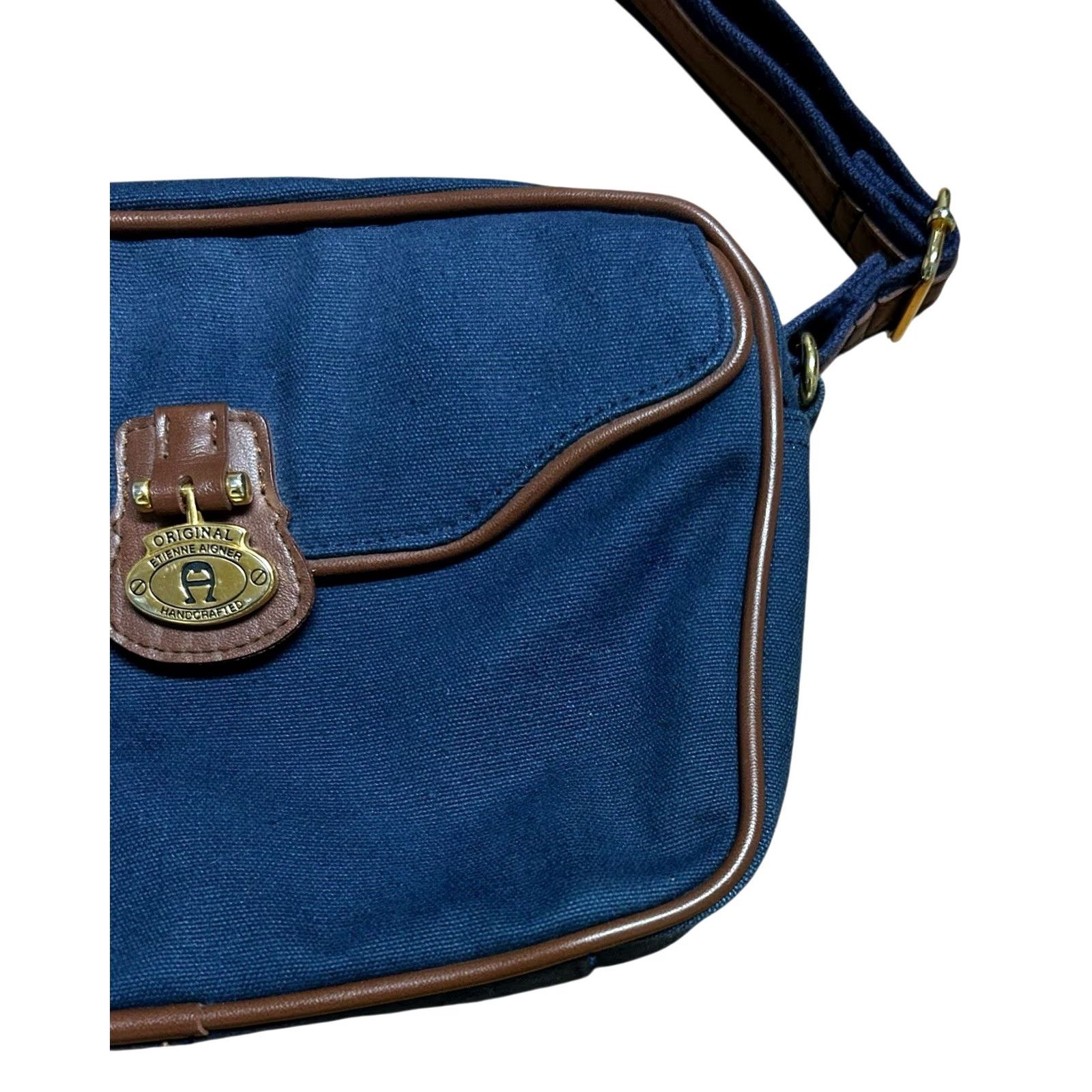 Etienne Aigner Etienne Aigner Vintage Navy Blue Canvas Crossbody Purse Shoulder Bag Women’s Women’s Crossbody Bag Navy Blue Canvas Size ONE SIZE - 3 Thumbnail