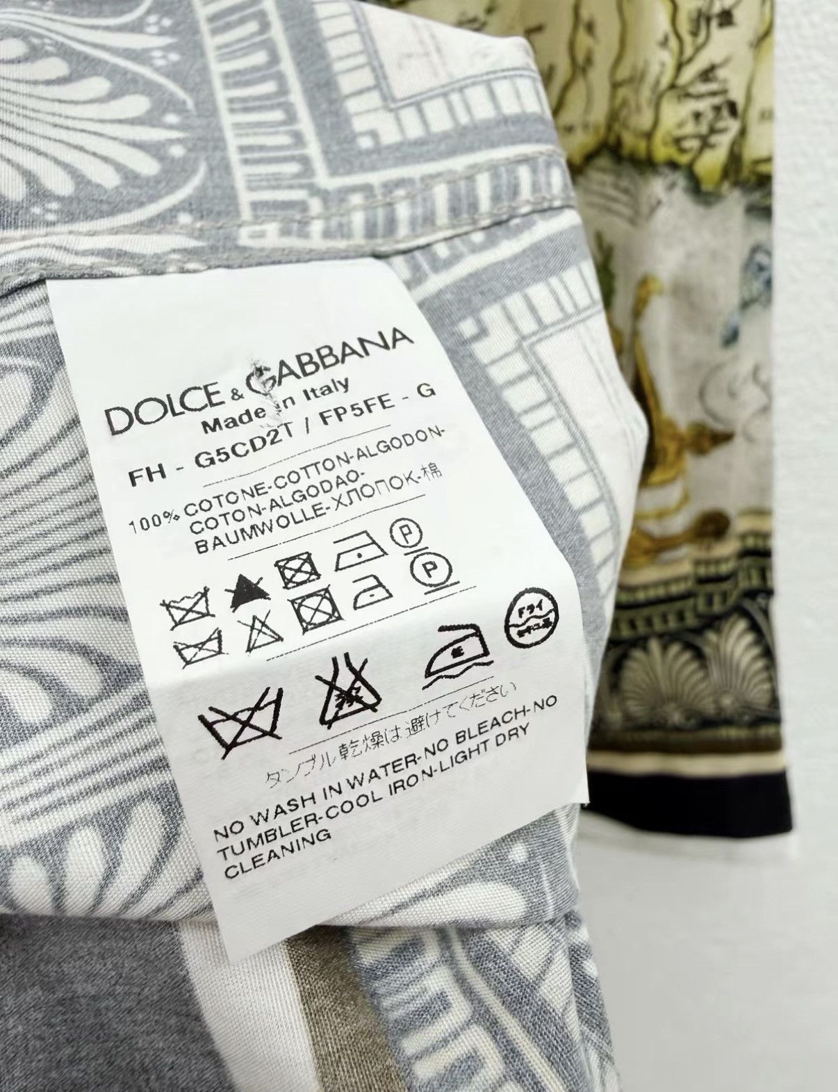 Dolce & Gabbana Dolce & Gabbana 100% Cotton Long Sleeve Shirt J30 Size US S / EU 44-46 / 1 - 7 Thumbnail