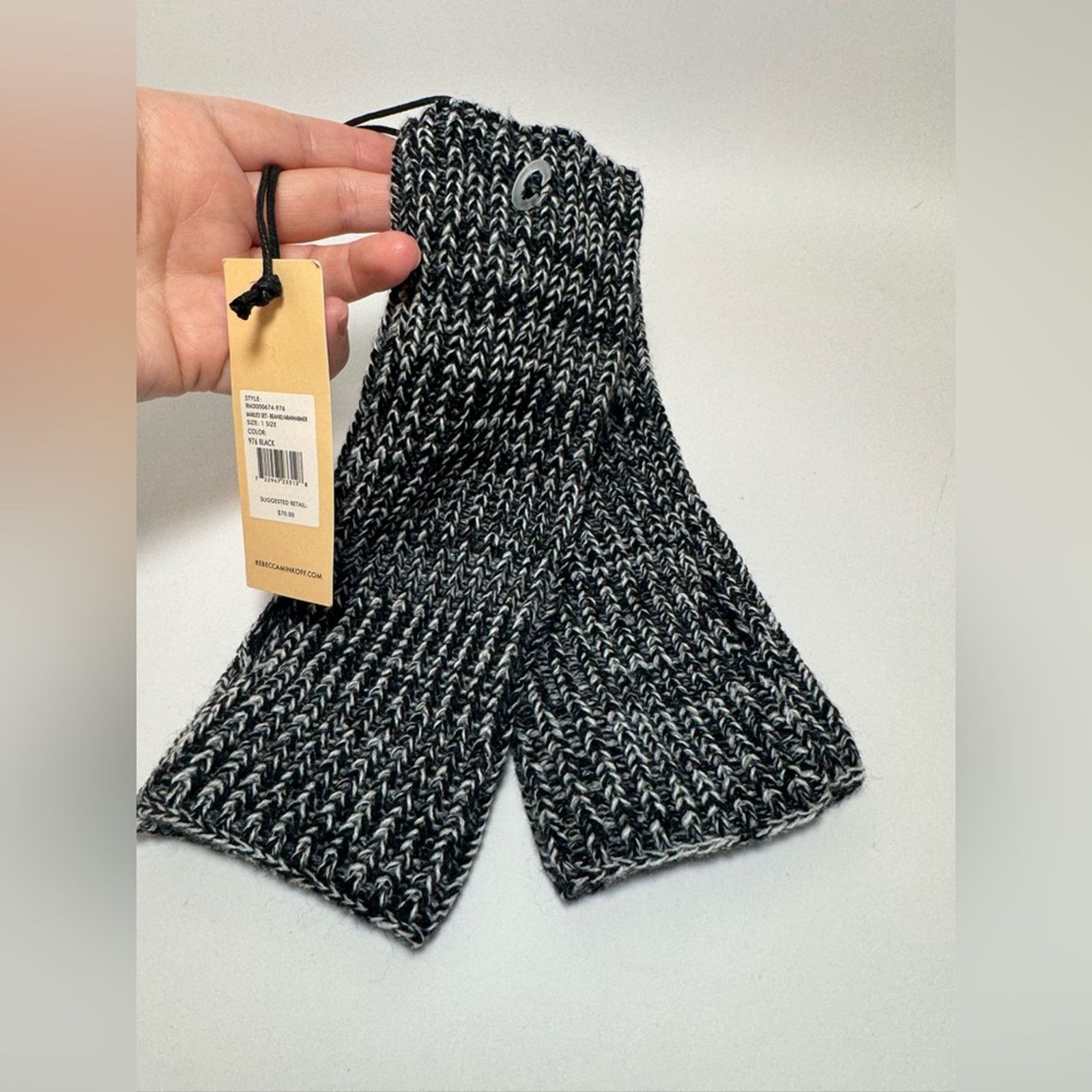 Rebecca Minkoff Rebecca Minkoff Grey Arm Warmers Winter Fashion NWT Size ONE SIZE - 1 Thumbnail
