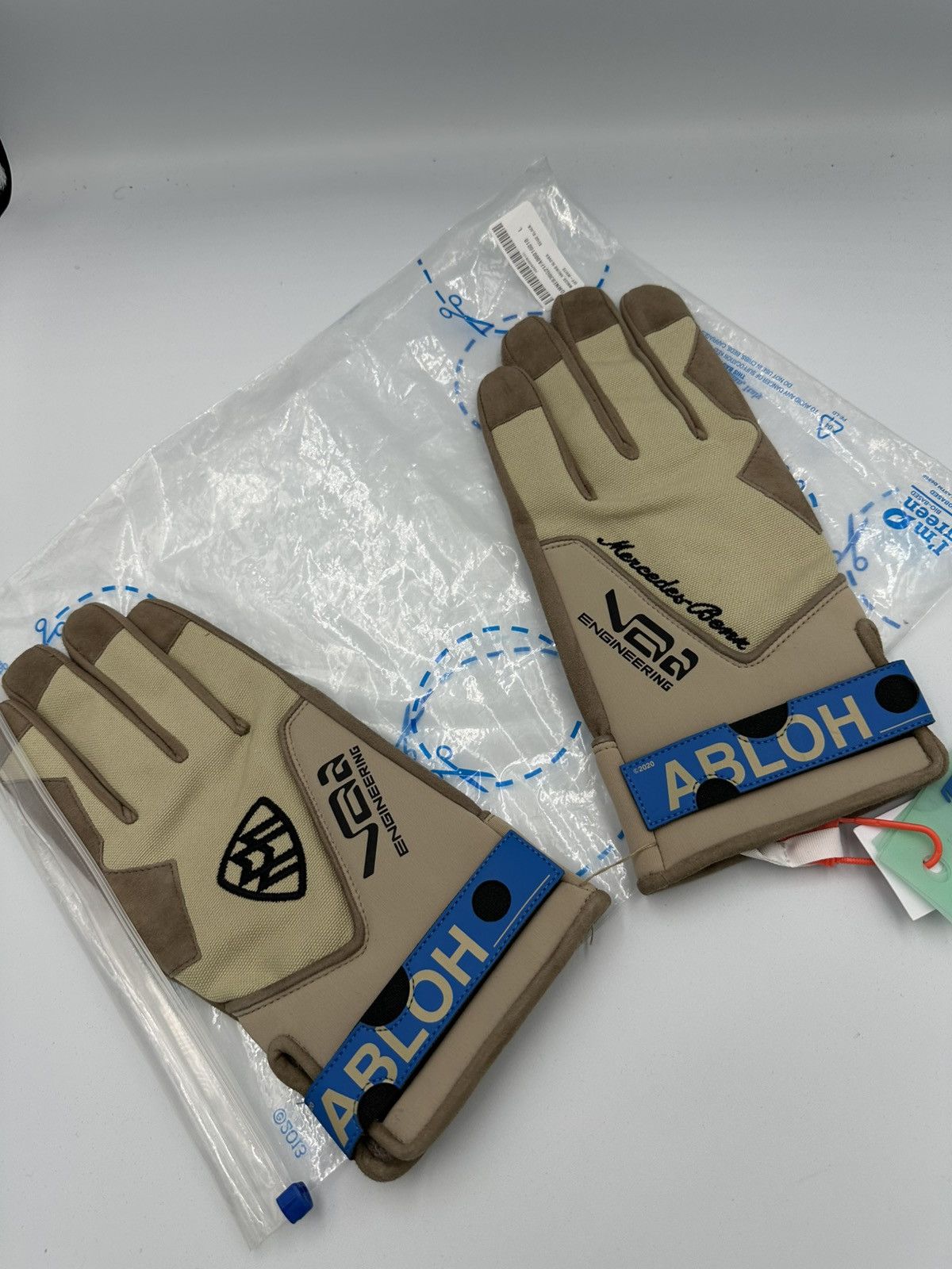 Off-White OFF WHITE X MAYBACH X VIRGIL ABLOH GLOVES Size ONE SIZE - 4 Thumbnail