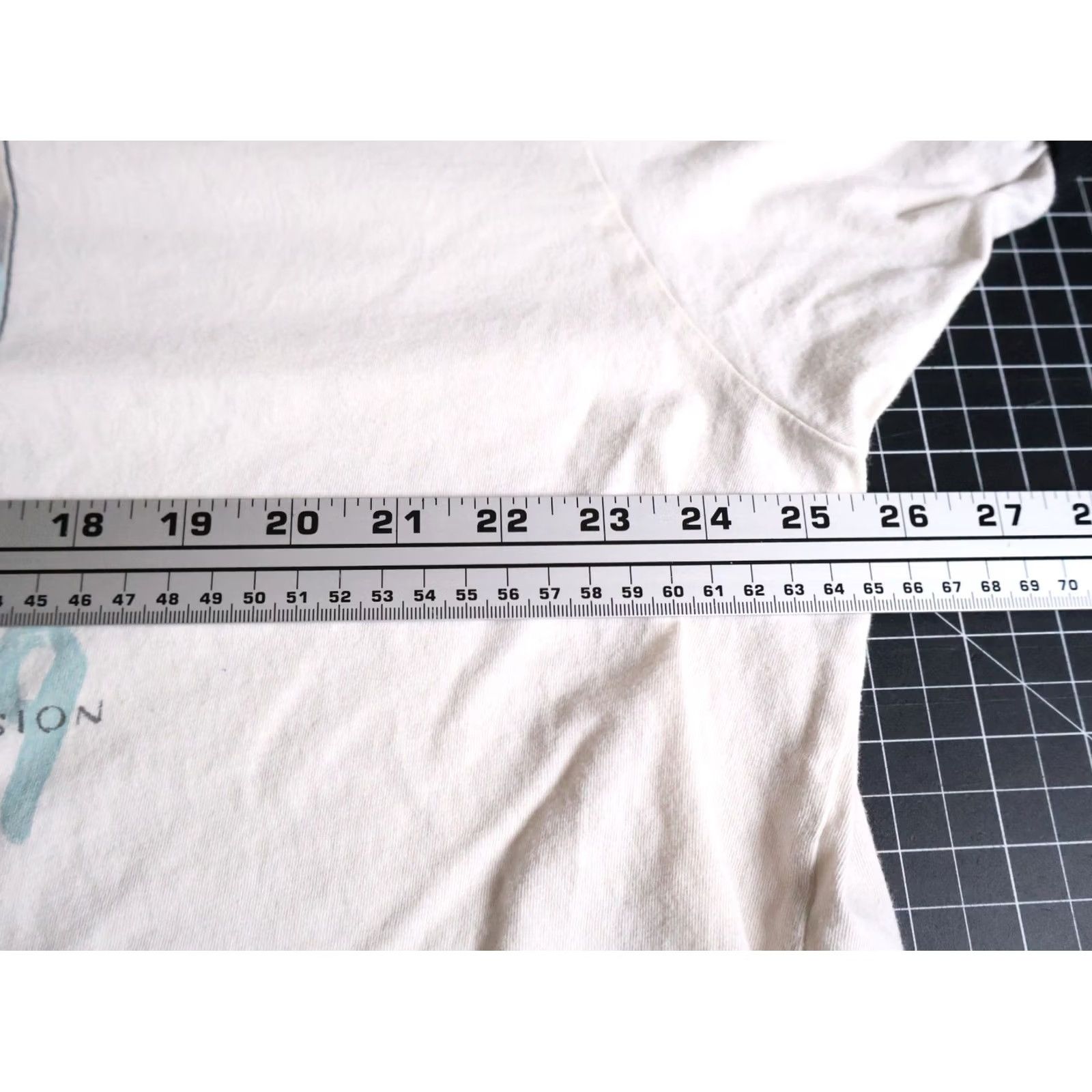 Vintage Taylor Swift 1989 Ringer T-Shirt Adult 3XL Ivory Photo Taylor's Version Retro Logo Short Sleeve Crew Neck Pullover Casual Women's T-Shirt Size XXL / US 16-18 / IT 52-54 - 5 Thumbnail