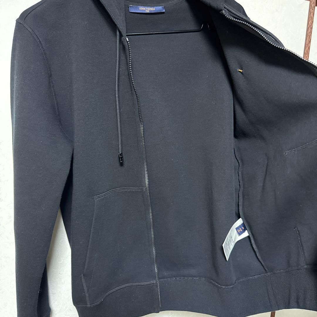 Louis Vuitton Louis Vuitton 2021 Double-Face Travel Hoodie Zip Parka Size US M / EU 48-50 / 2 - 3 Thumbnail