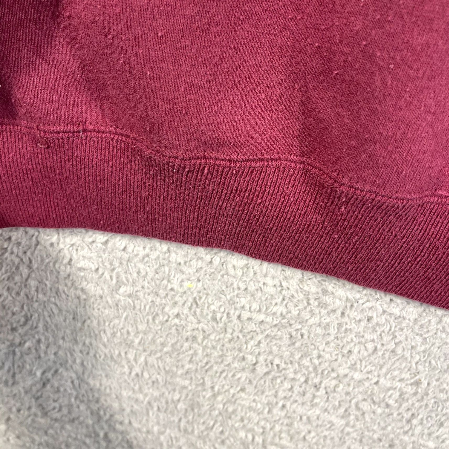 Hanes VINTAGE Hanes Sweatshirt Crewneck Raglan Women XL Red Burgundy 90s Y2K Crew Neck Pullover Activewear Women Size XL / US 12-14 / IT 48-50 - 7 Thumbnail