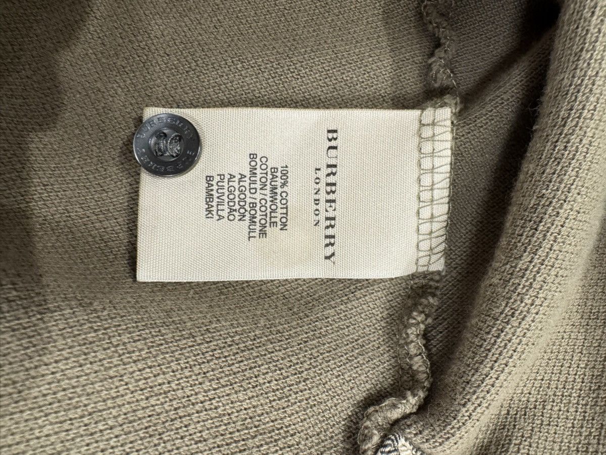 Burberry Green Burberry Polo Size US M / EU 48-50 / 2 - 5 Thumbnail