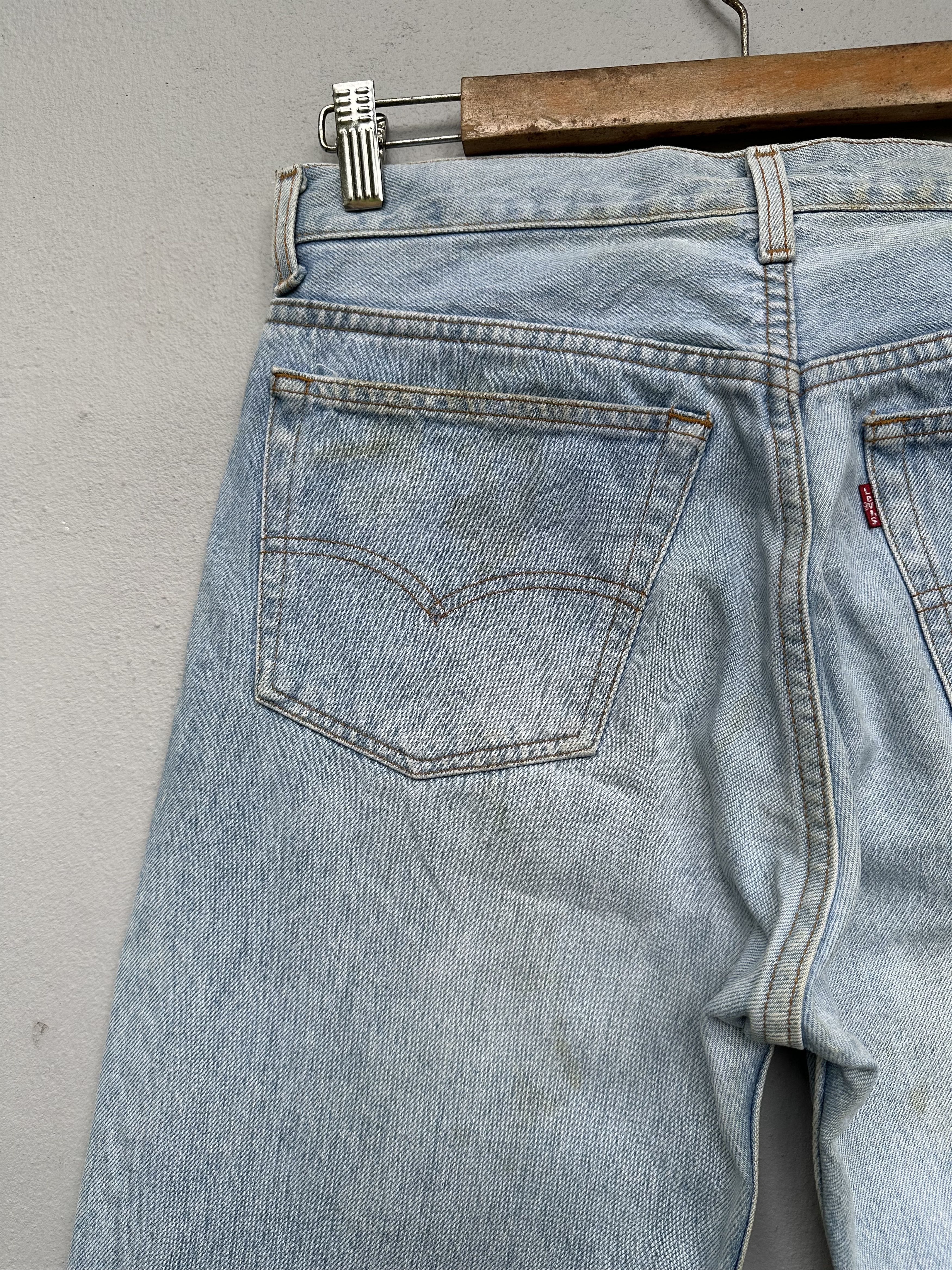 Levi's Vintage 1993 Levi's 501 Distressed Denim Jeans Size US 30 / EU 46 - 14 Thumbnail