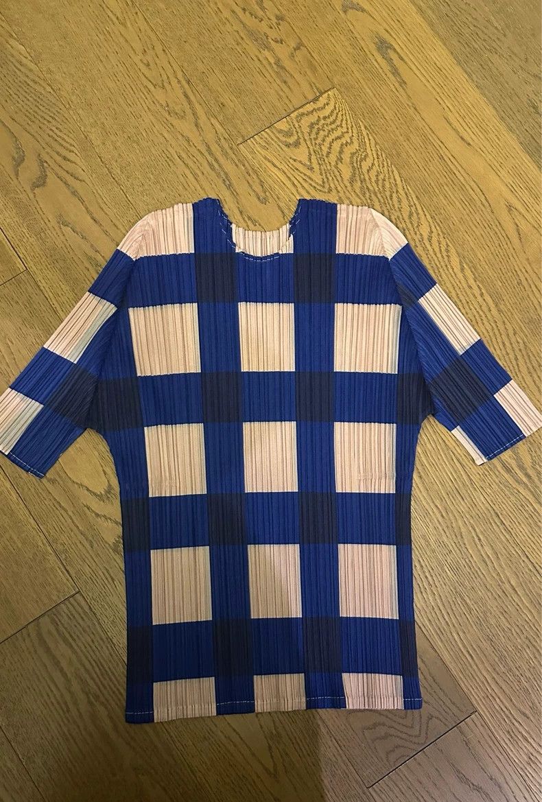 Issey Miyake issey miyake Short-sleeved round-neck top Size S / US 4 / IT 40 - 1 Thumbnail