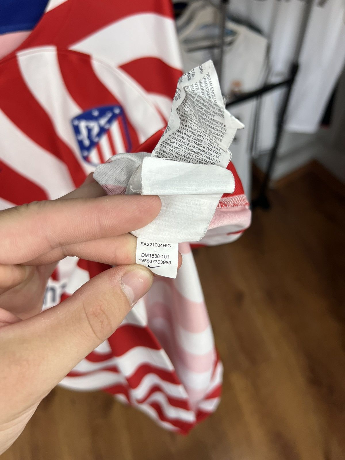 Nike Soccer Jersey Nike Atletico Madrid 2022/23 Size US L / EU 52-54 / 3 - 10 Thumbnail