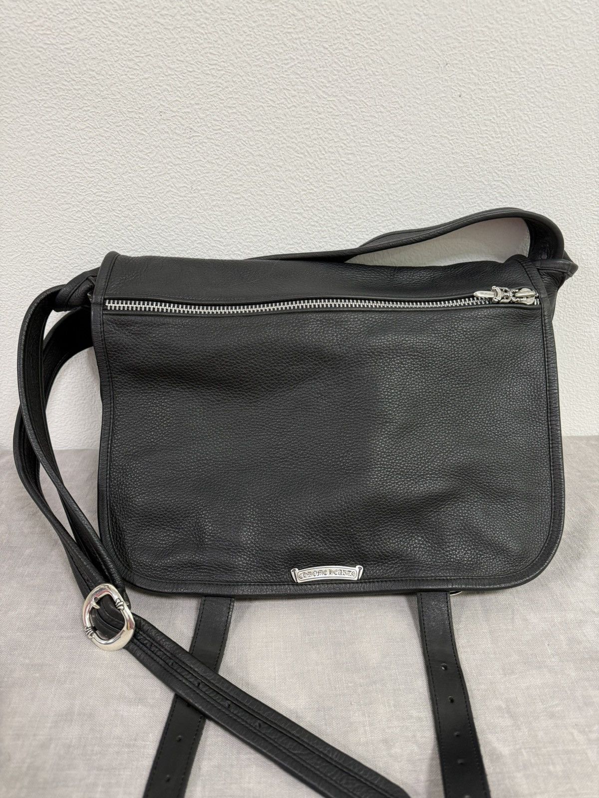 Chrome Hearts Leather Messenger Bag Size ONE SIZE - 1 Thumbnail