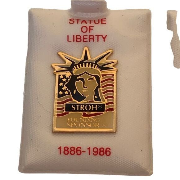Other 2 Vintage 80s Stroh's Hat Lapel Pins Statue of Liberty Found Size ONE SIZE - 2 Thumbnail