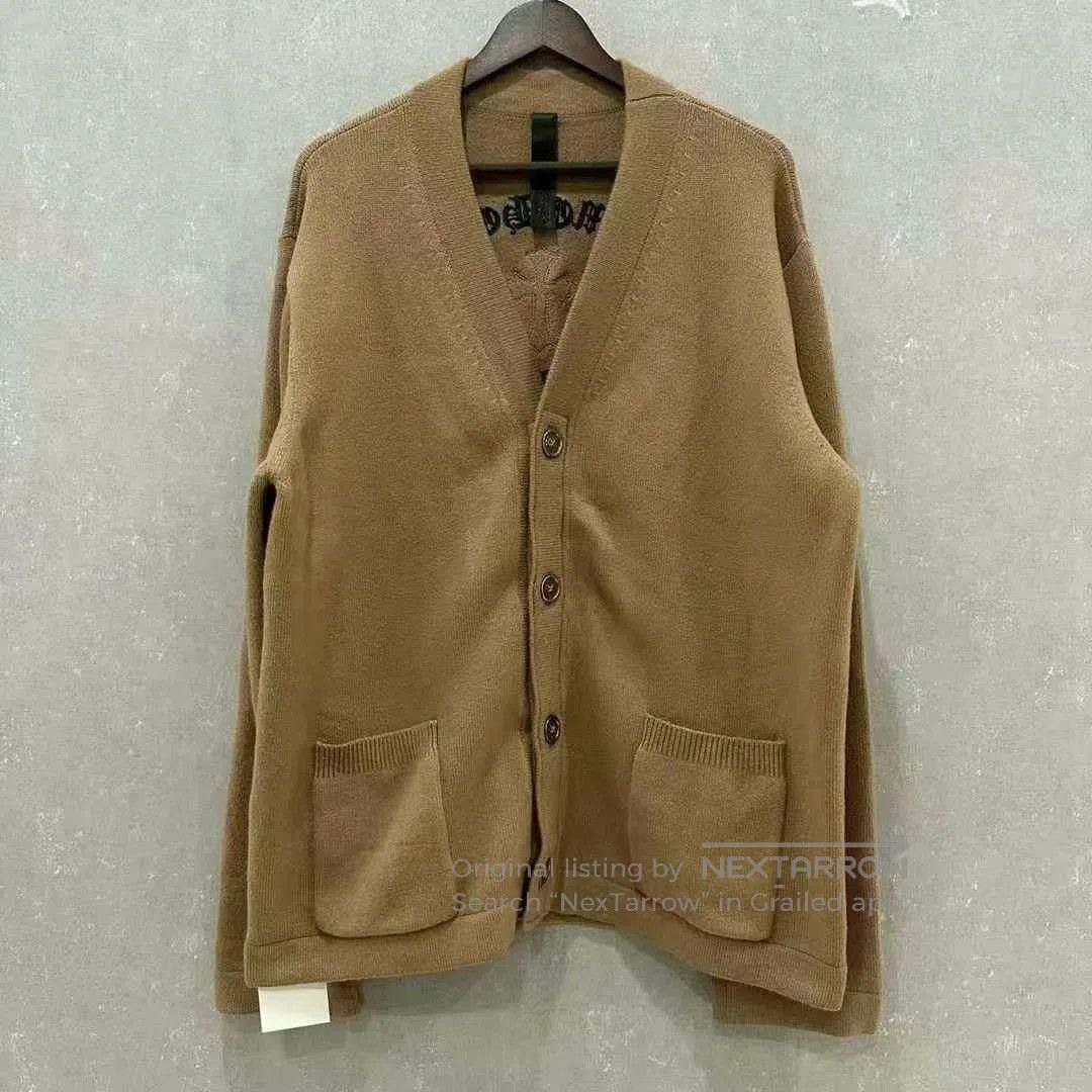 Chrome Hearts chrome hearts cross knit cardigan in beige. Size US XL / EU 56 / 4 - 1 Thumbnail