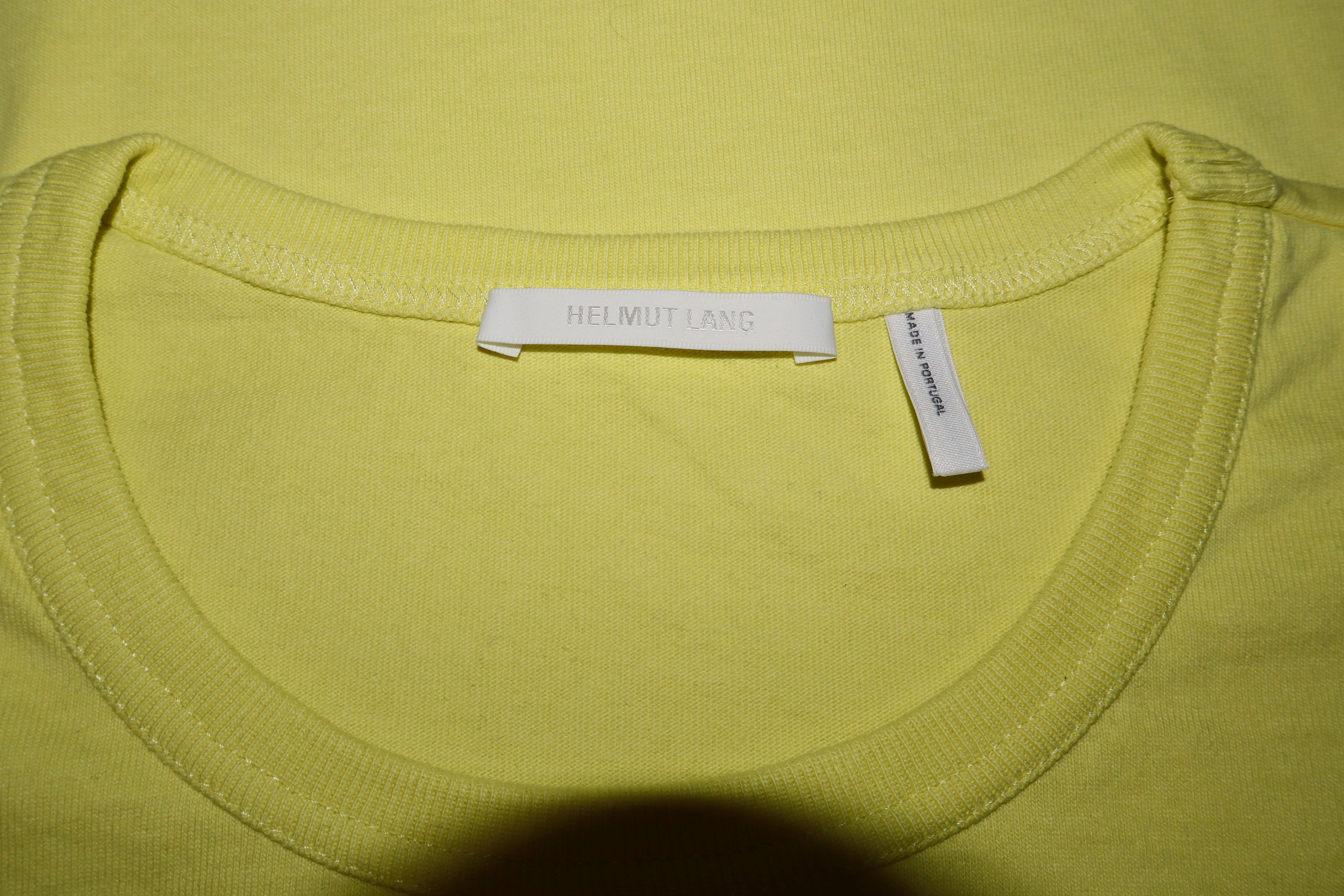 Helmut Lang Distorted logo tshirt Size US L / EU 52-54 / 3 - 10 Thumbnail