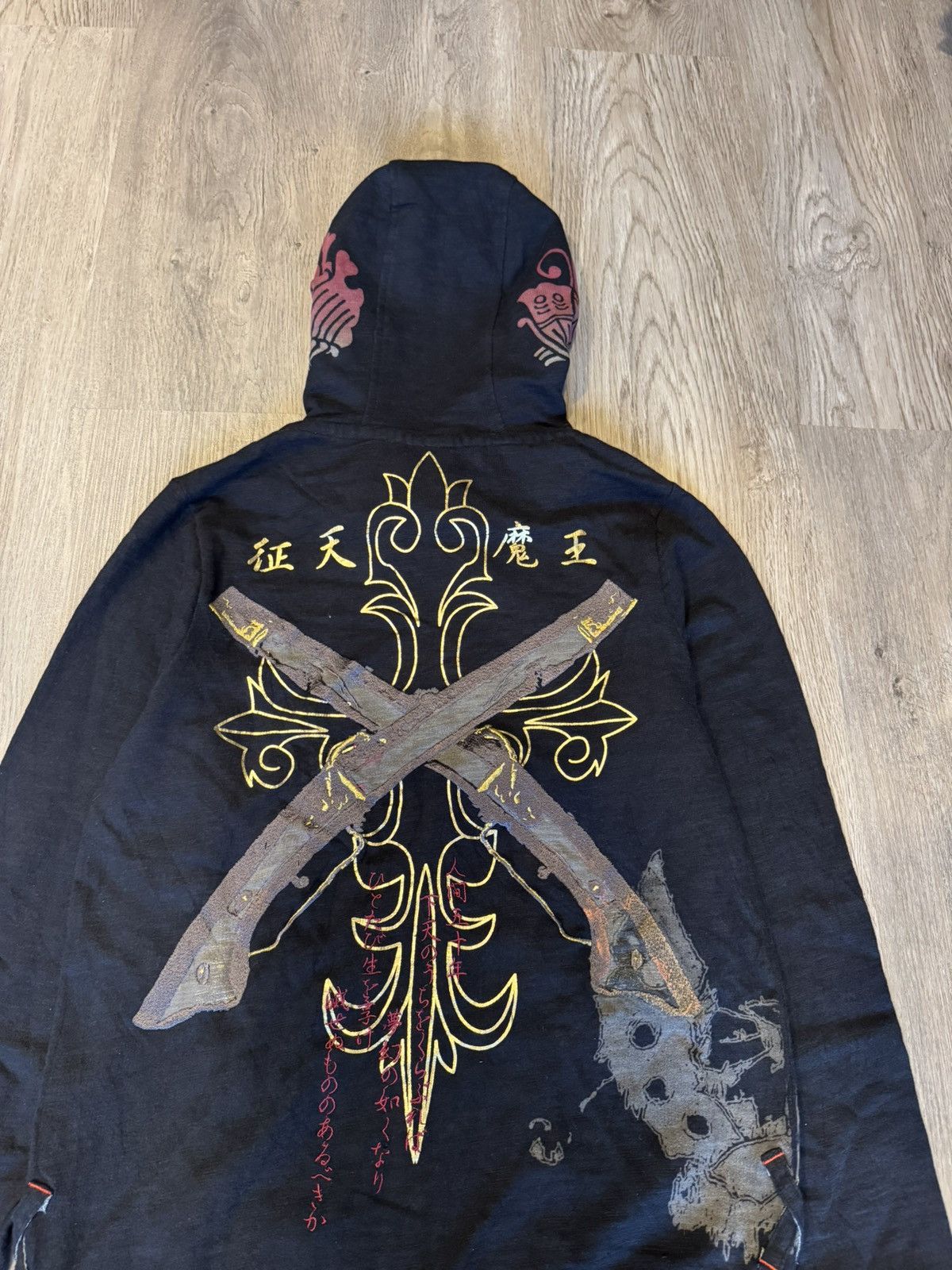 Japanese Brand BLACK ZIP-UP HOODIE FEATURING A CROSS DESIGN JAPANESE STYLE Size US S / EU 44-46 / 1 - 7 Thumbnail