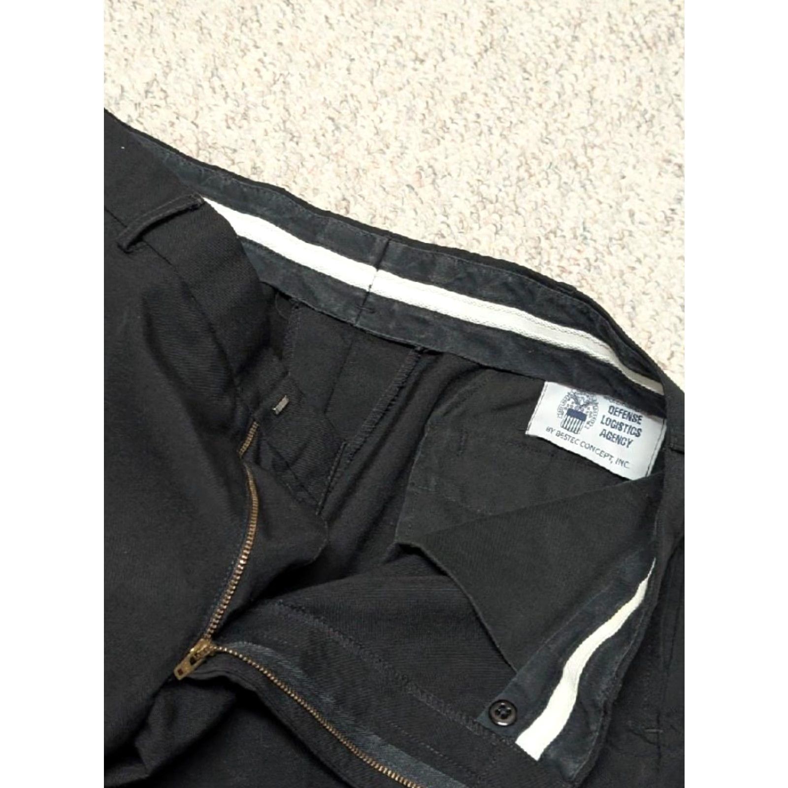 Vintage VINTAGE USN Pants 34x30 Black Wool Blend NAVAL MILITARY TROUSERS Mens Pants Regular 34x30 Black Wool Blend Navy blue 90s Size US 34 / EU 50 - 4 Thumbnail