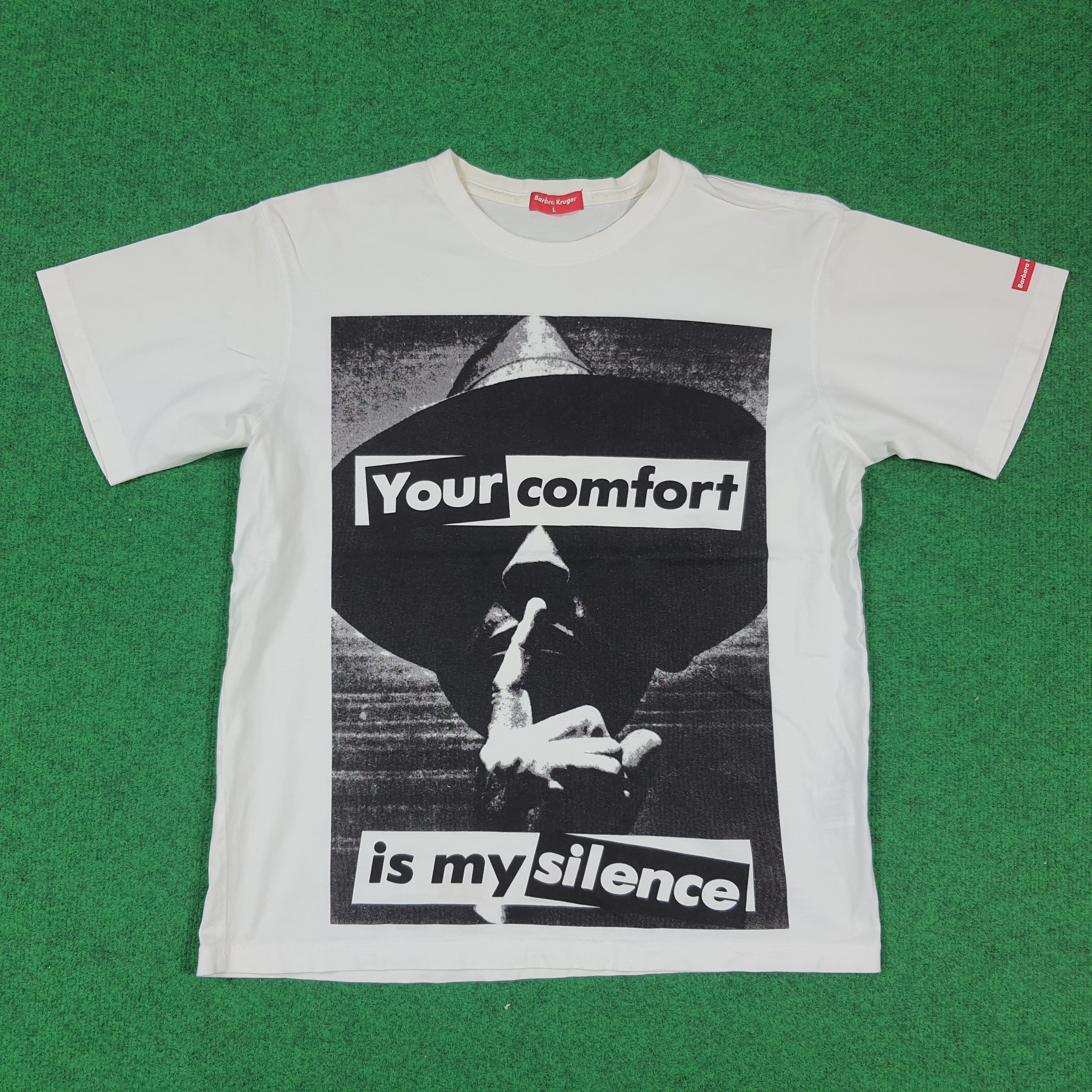 Barbara Kruger Vintage Barbara Kruger Designer Tshirt C294N77 Size US M / EU 48-50 / 2 - 1 Thumbnail